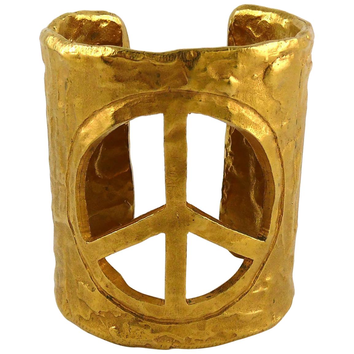Biche de Bere Vintage Gold Toned Cut Out Peace Sign Cuff Bracelet
