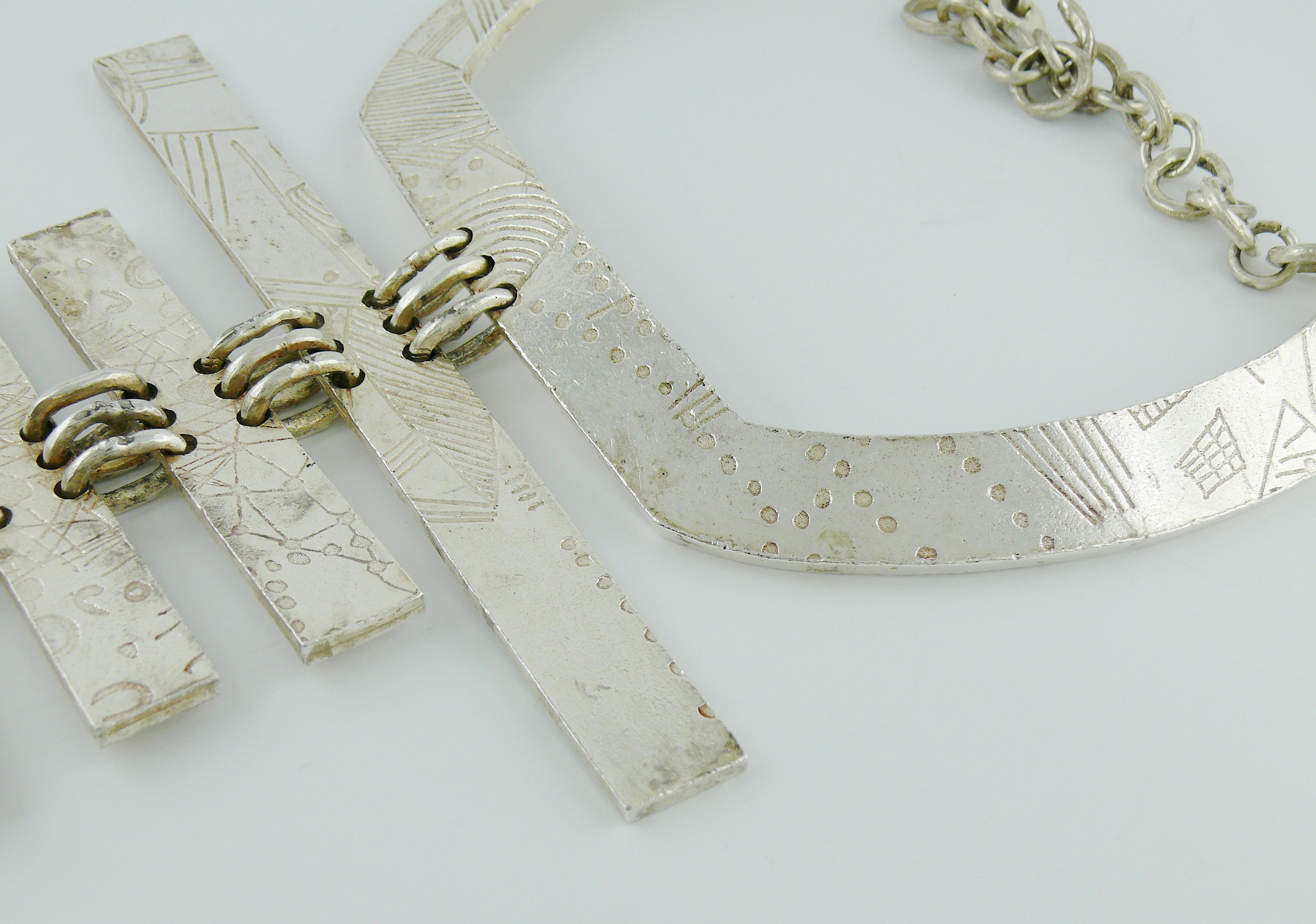 Biche de Bere Vintage Massive Limited Edition Graffitis Plastron Necklace 2