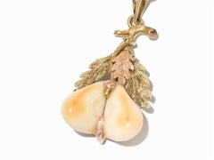 Bicolor Brooch with Two Grandeln and Leaf Decoration, 14 Karat Gold