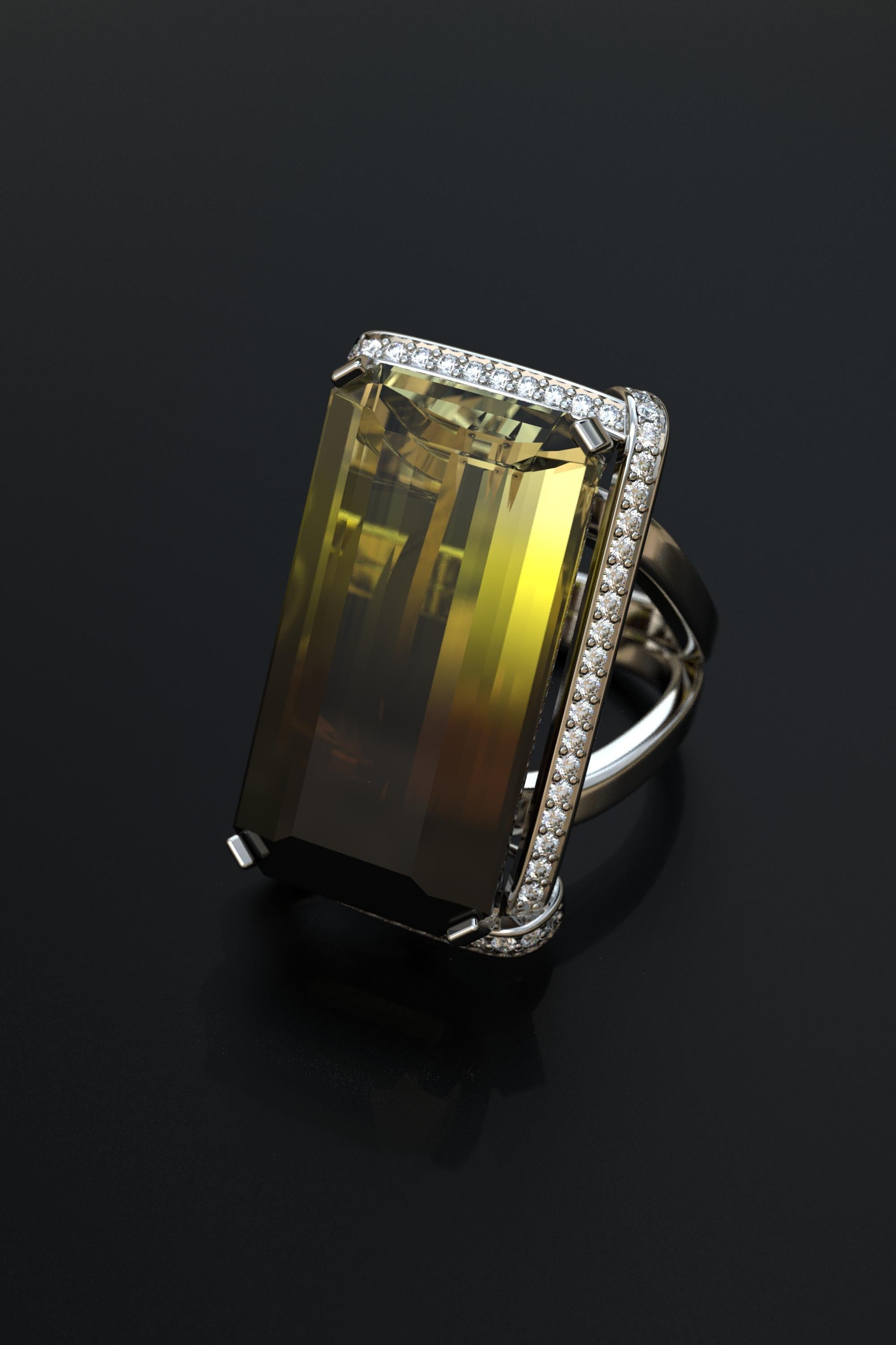For Sale:  Bicolor Citrine and Natural Diamonds 18k Gold Ring Made in Italy Jewelry 15