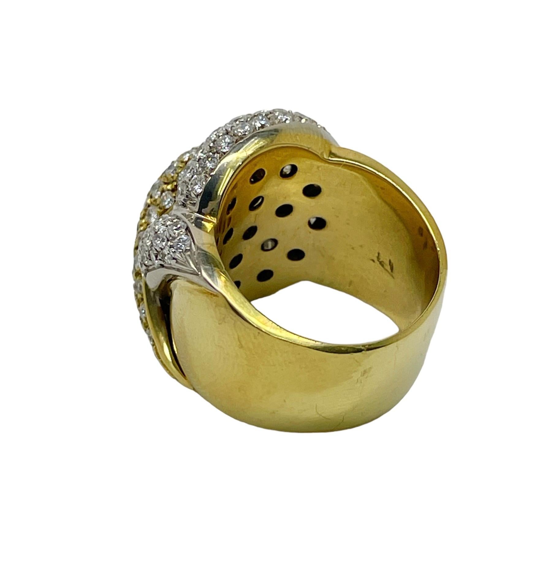 Round Cut Bicolor Gold and Diamond Knot Motif Ring For Sale