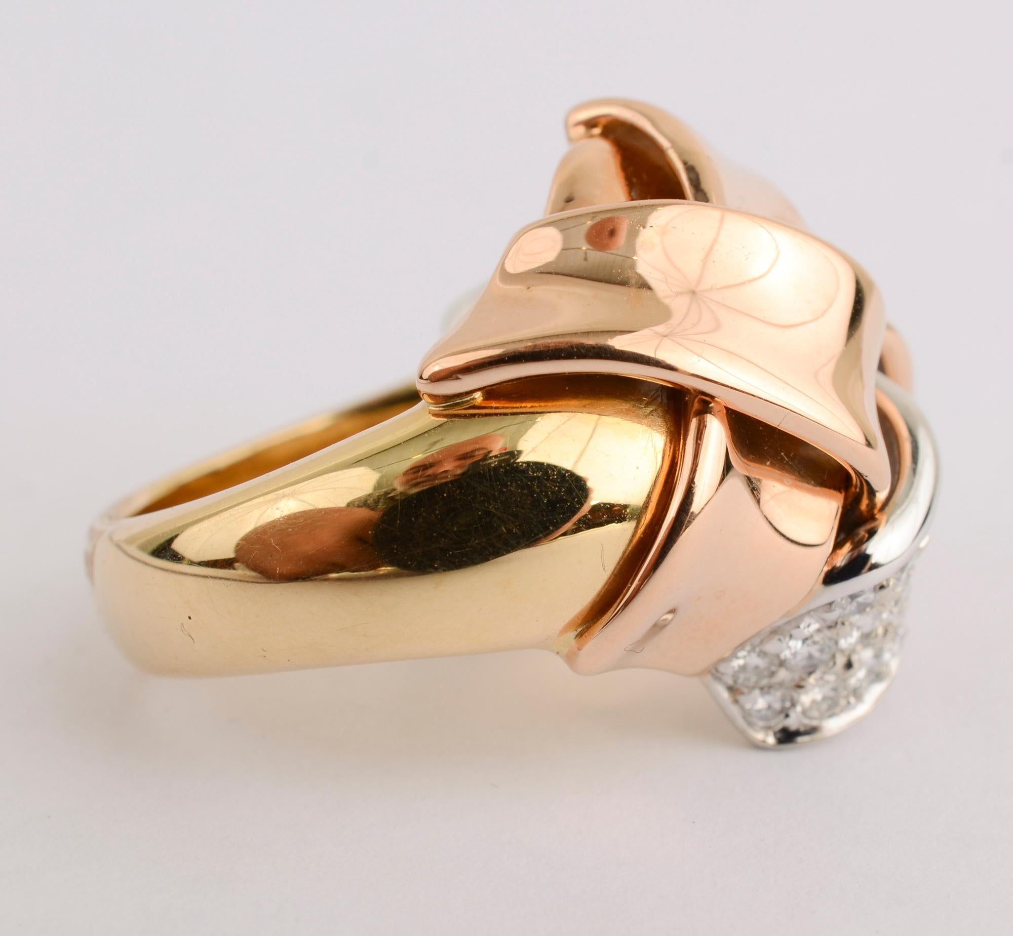 Bicolor Gold and Diamond Woven Ring In Excellent Condition For Sale In Darnestown, MD