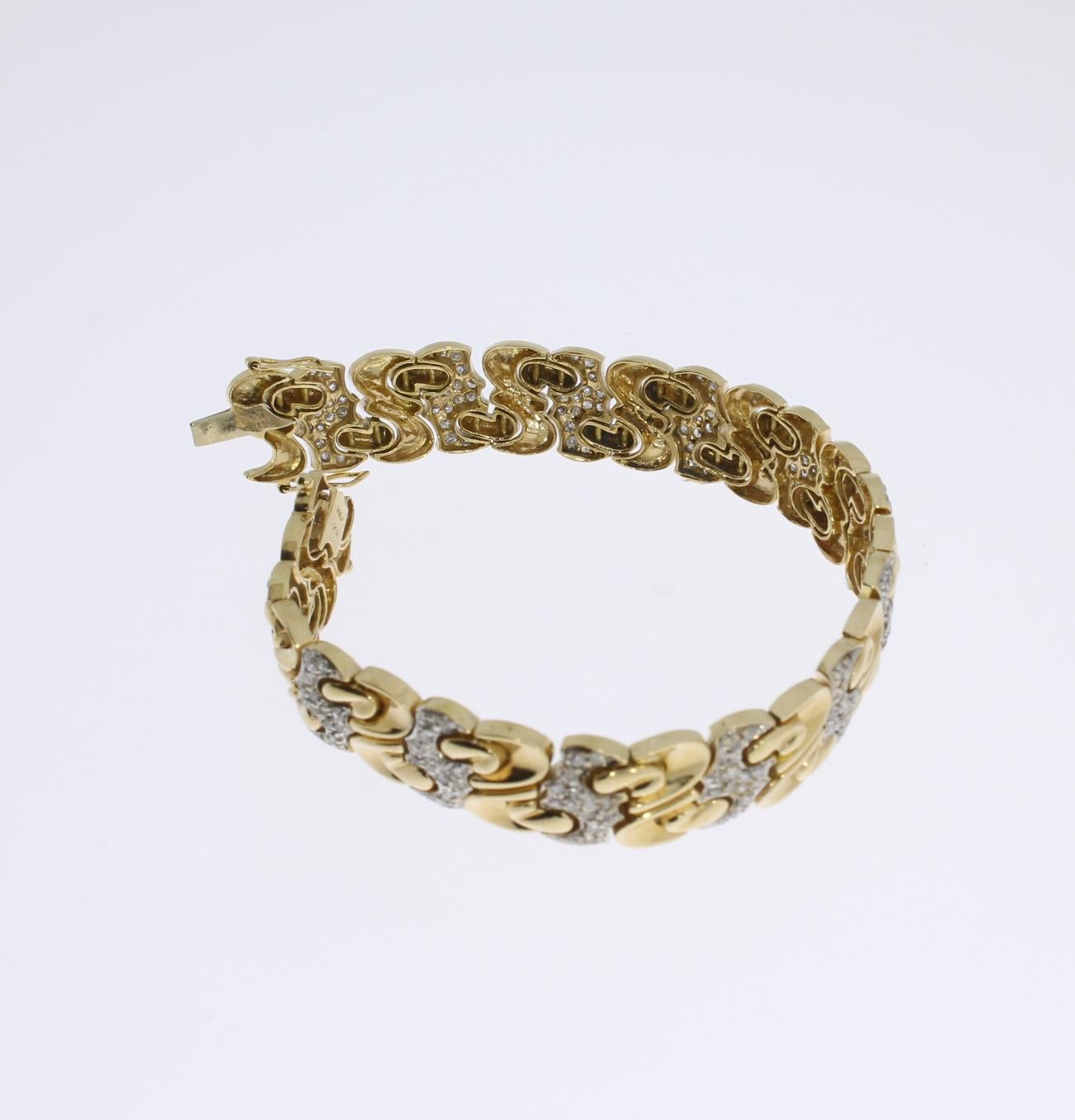 Single Cut Bicolor Gold Bracelet with Diamonds For Sale