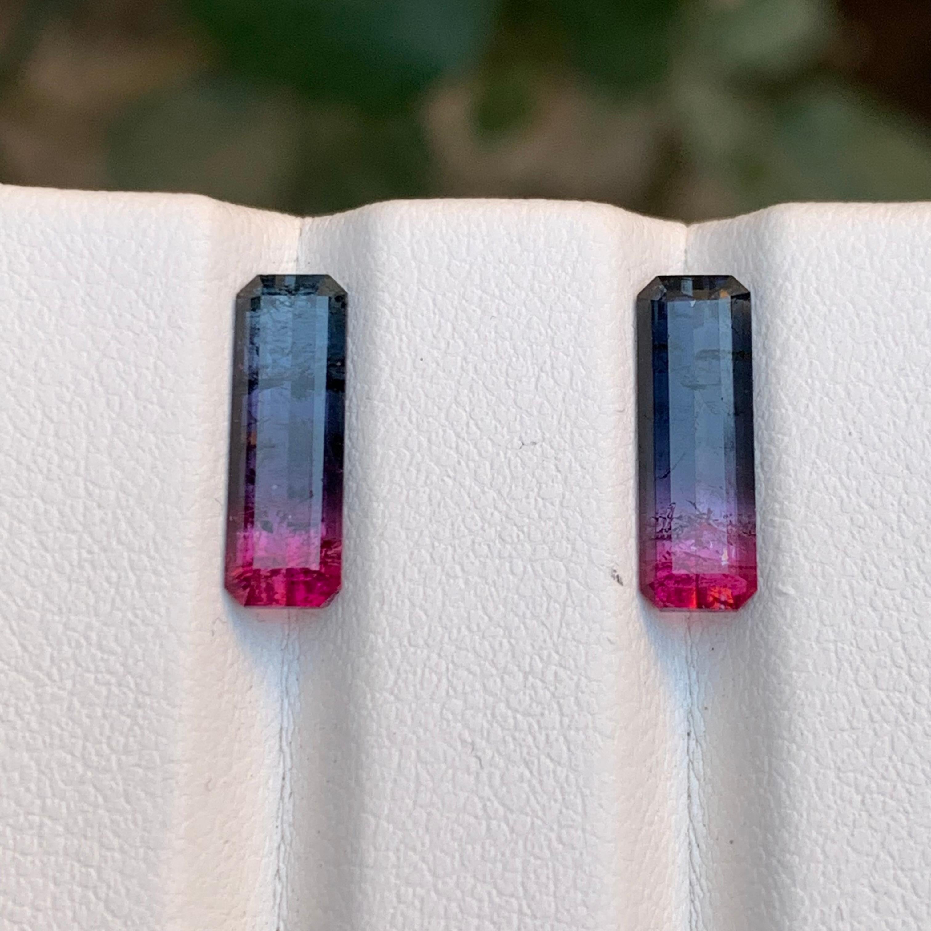 Bicolor Natürliche Turmalin Ohrringe Lose Edelstein Paar Set 3,80 Ct Smaragd Schliff für Damen oder Herren im Angebot