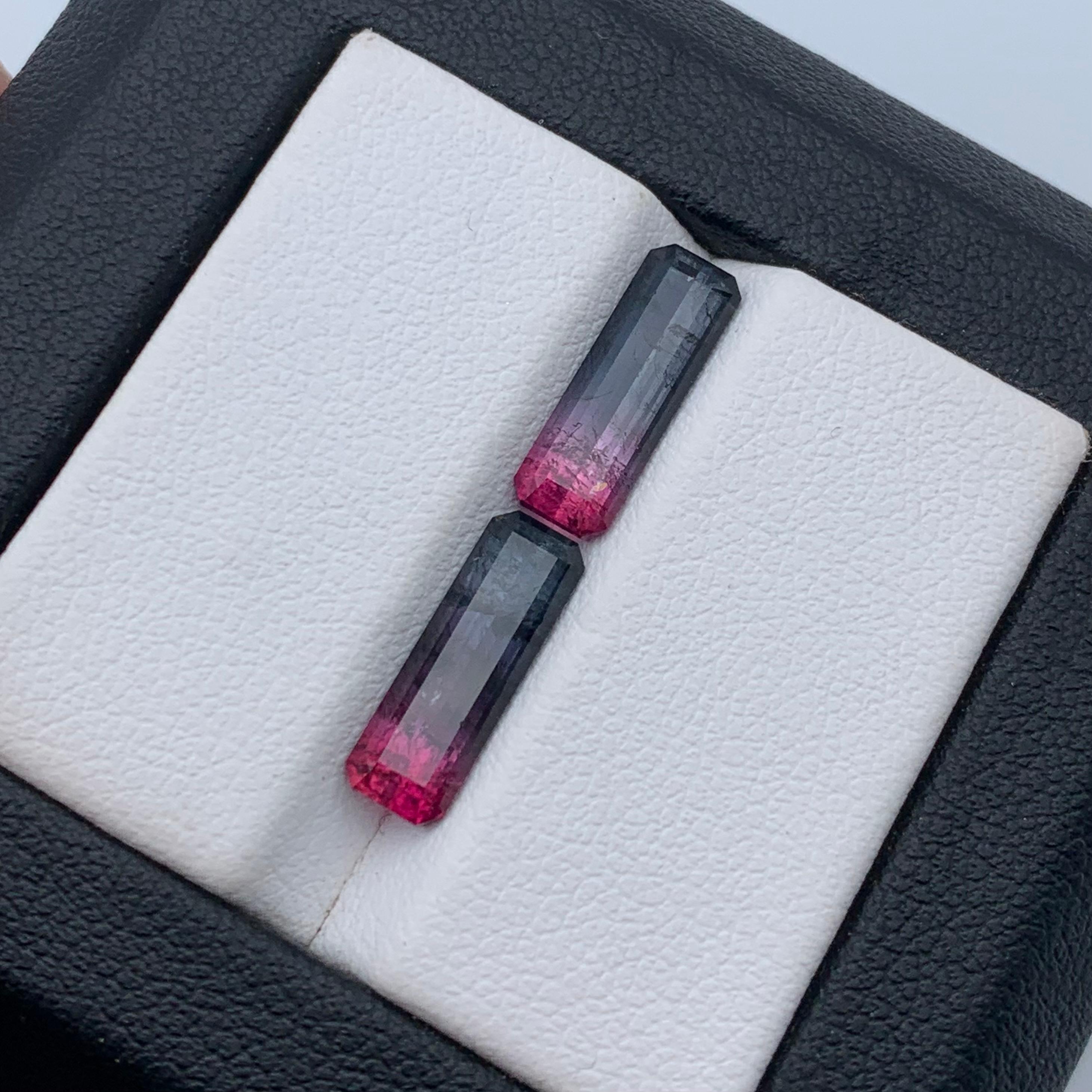Bicolor Natürliche Turmalin Ohrringe Lose Edelstein Paar Set 3,80 Ct Smaragd Schliff im Angebot 1