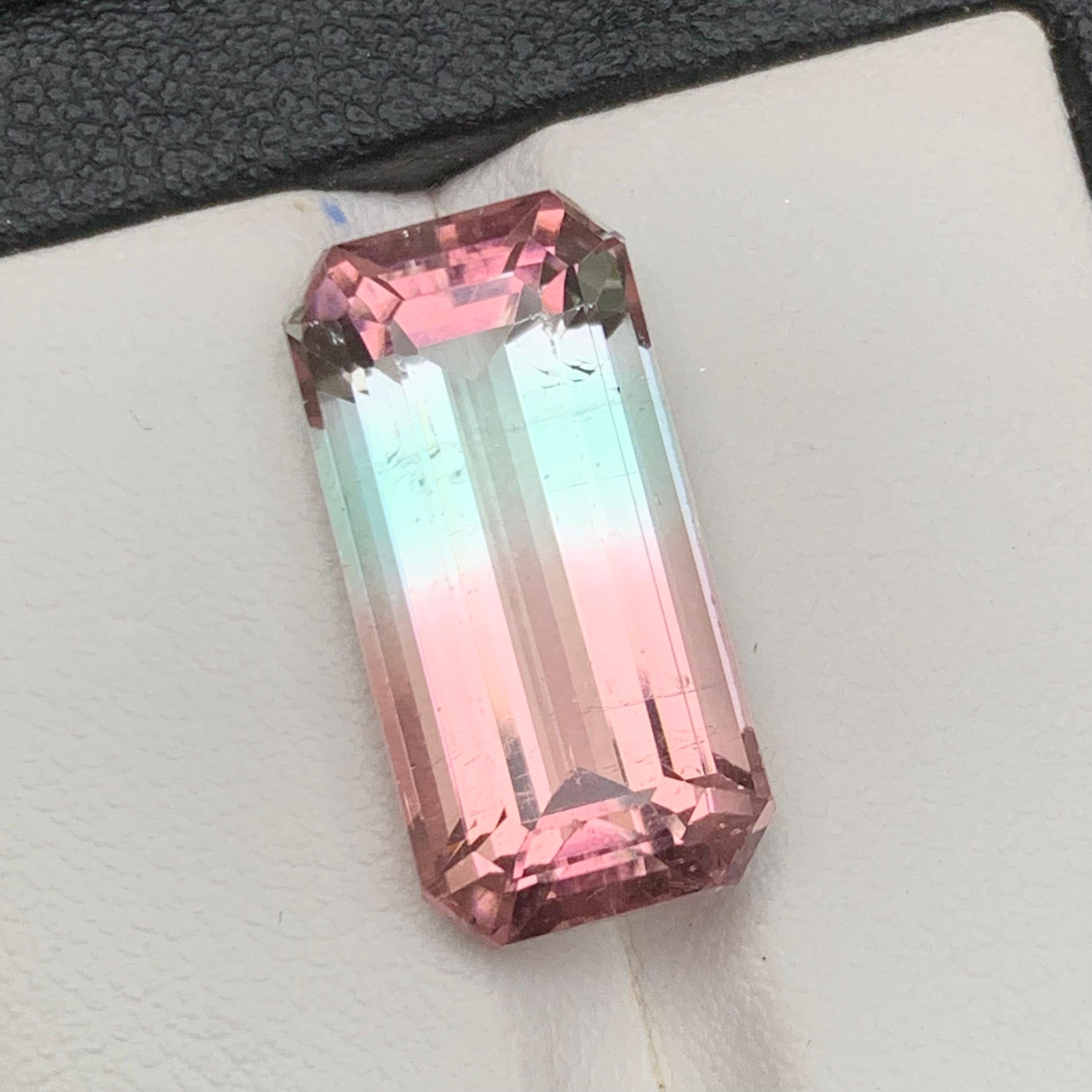 Taille émeraude Bicolor Natural Tourmaline Ring, Pendant Loose Gemstone 12.65 Ct Emerald Cut en vente
