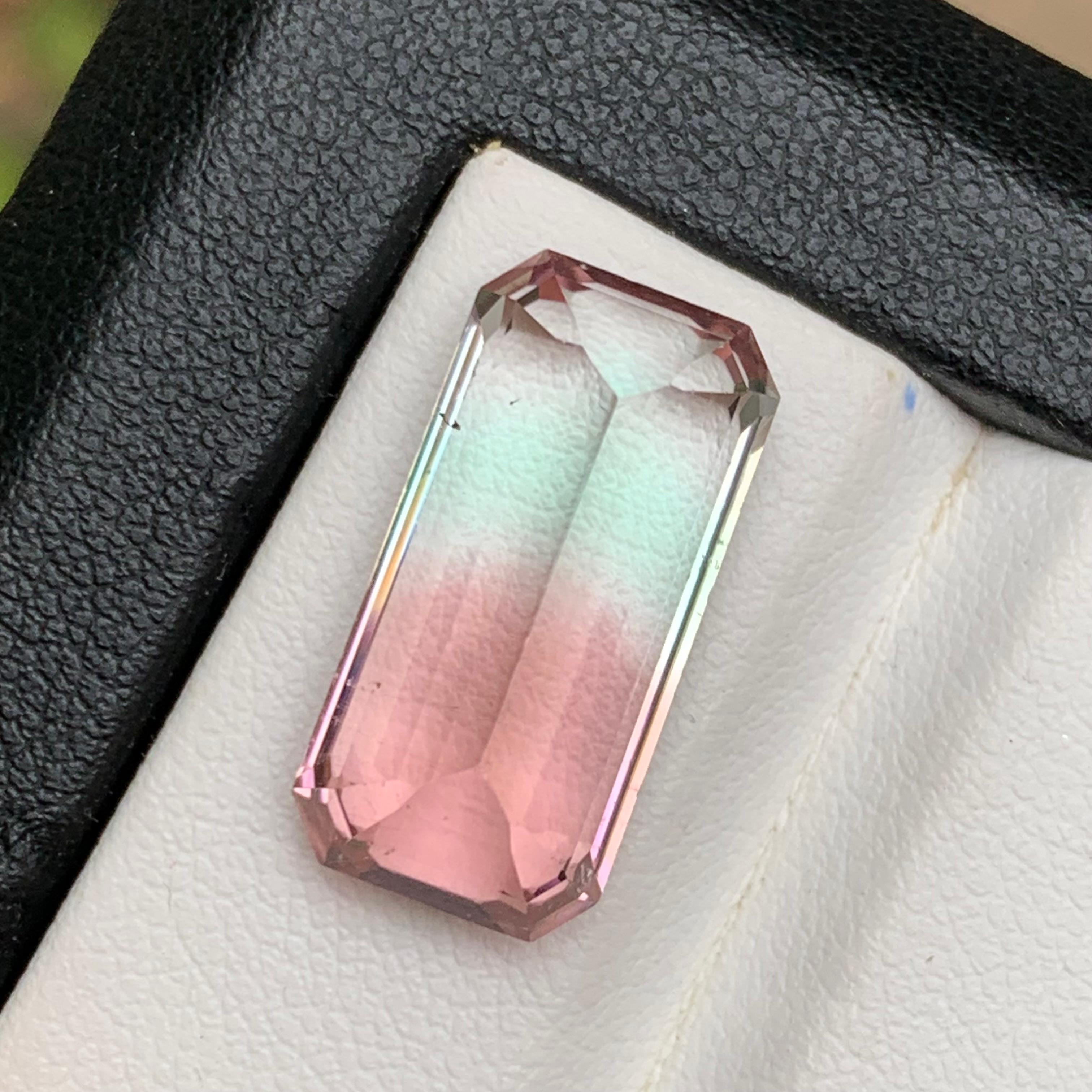 Bicolor Natural Tourmaline Ring, Pendant Loose Gemstone 12.65 Ct Emerald Cut en vente 3