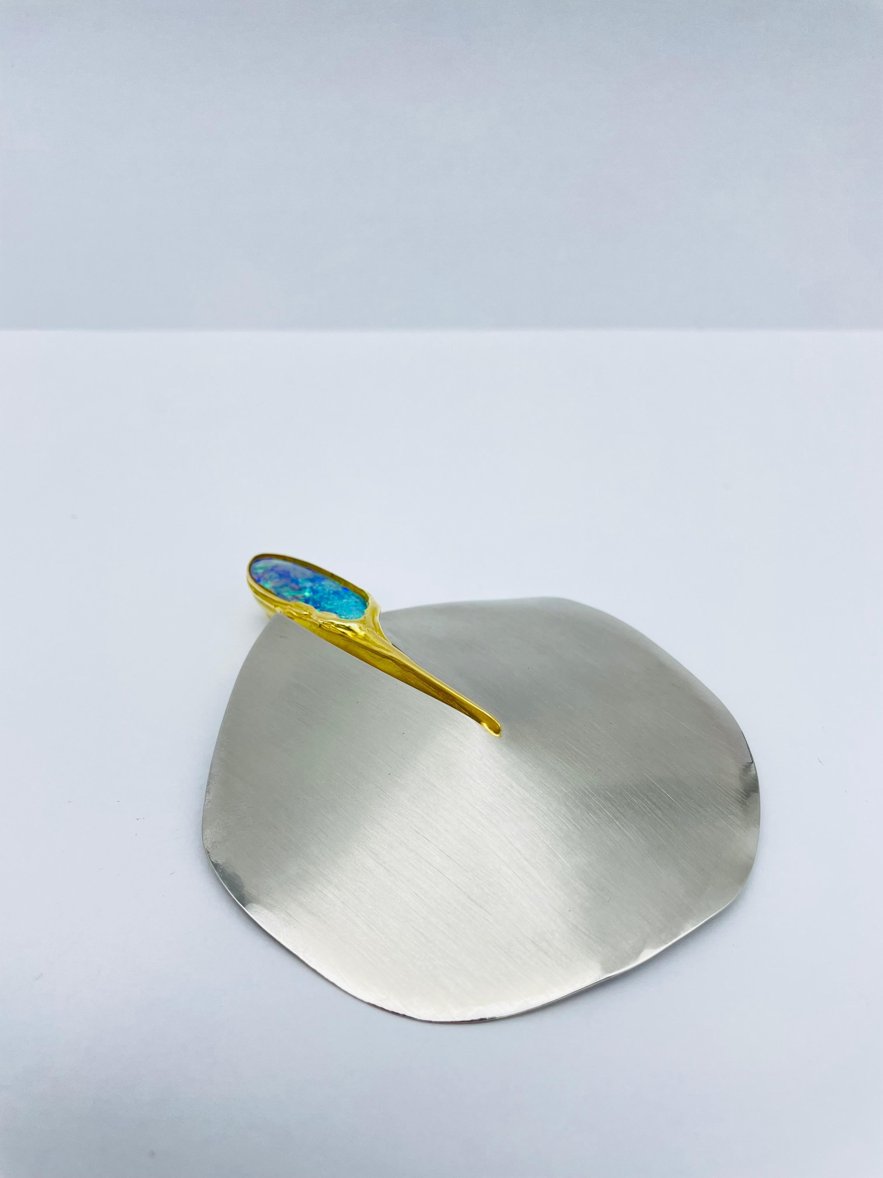 Bicolor Platinum/18k Gold Brooch-Pendant with Australian Opal, Unique For Sale 9