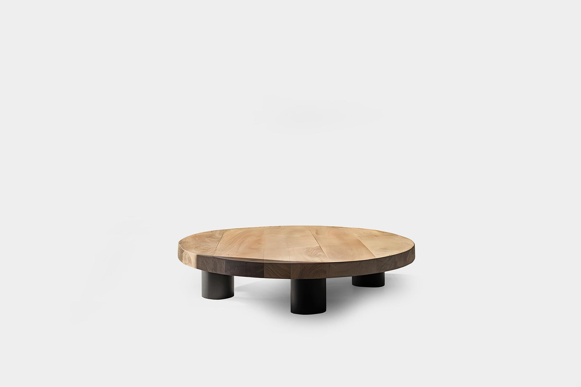 Bicolor Rectangular Coffee Table - Contrast Fundamenta 30 by NONO


Sculptural coffee table made of solid wood with a natural water-based or black tinted finish. Due to the nature of the production process, each piece may vary in grain, texture,