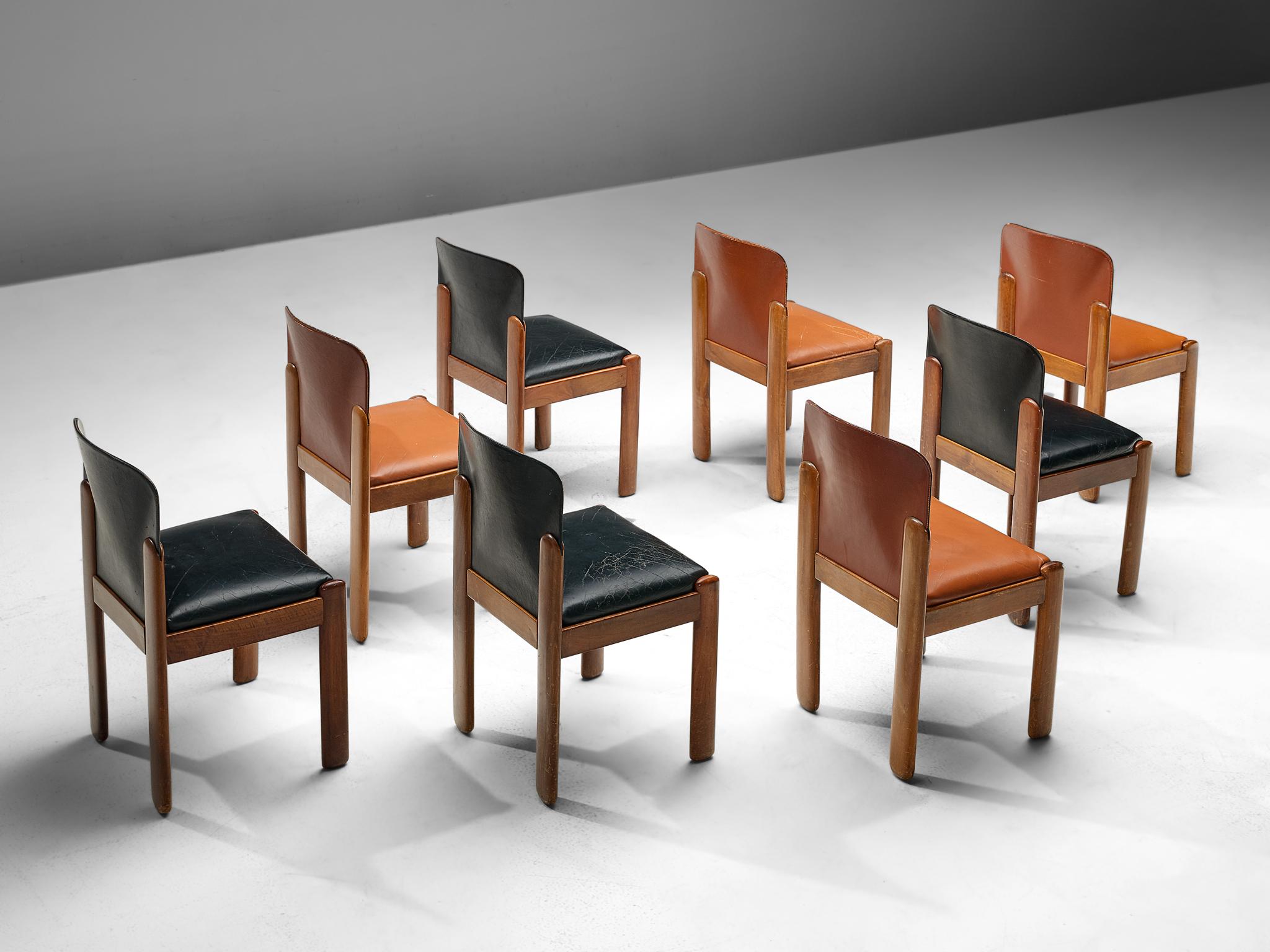 Silvio Coppola for Bernini Set of Eight Dining Chairs in Black and Brown Leather 3