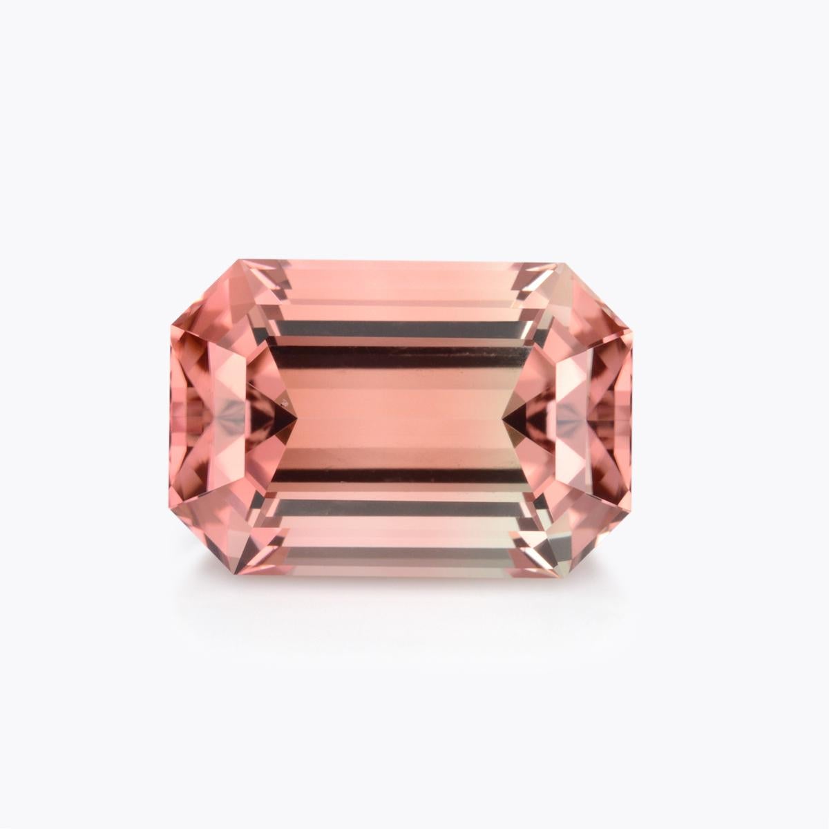 emerald cut gem