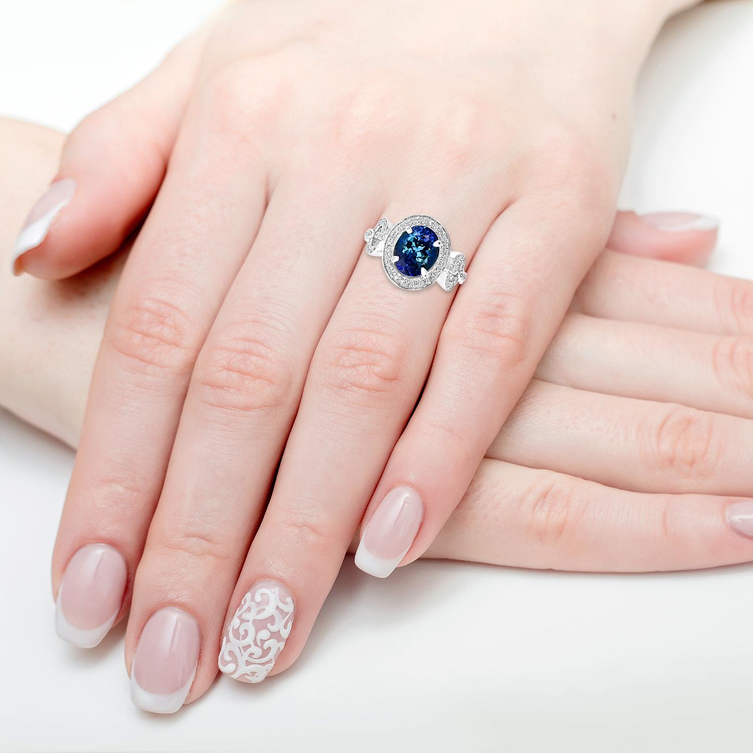 Donna Anello bicolore con tanzanite non riscaldata e diamanti in vendita