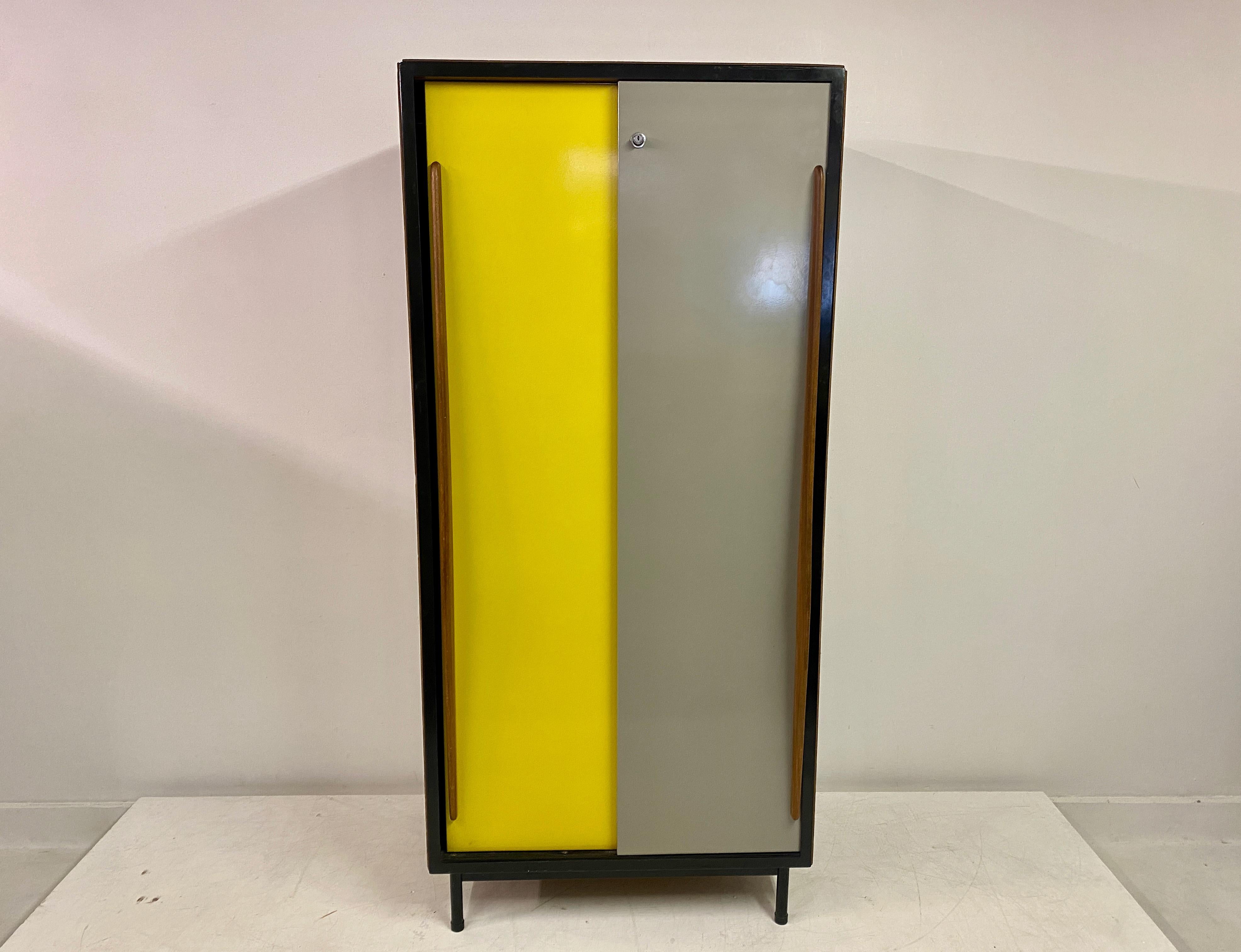 Mid-Century Modern Bicoloured Cabinet By Willy Van Der Meeren For Tubax For Sale