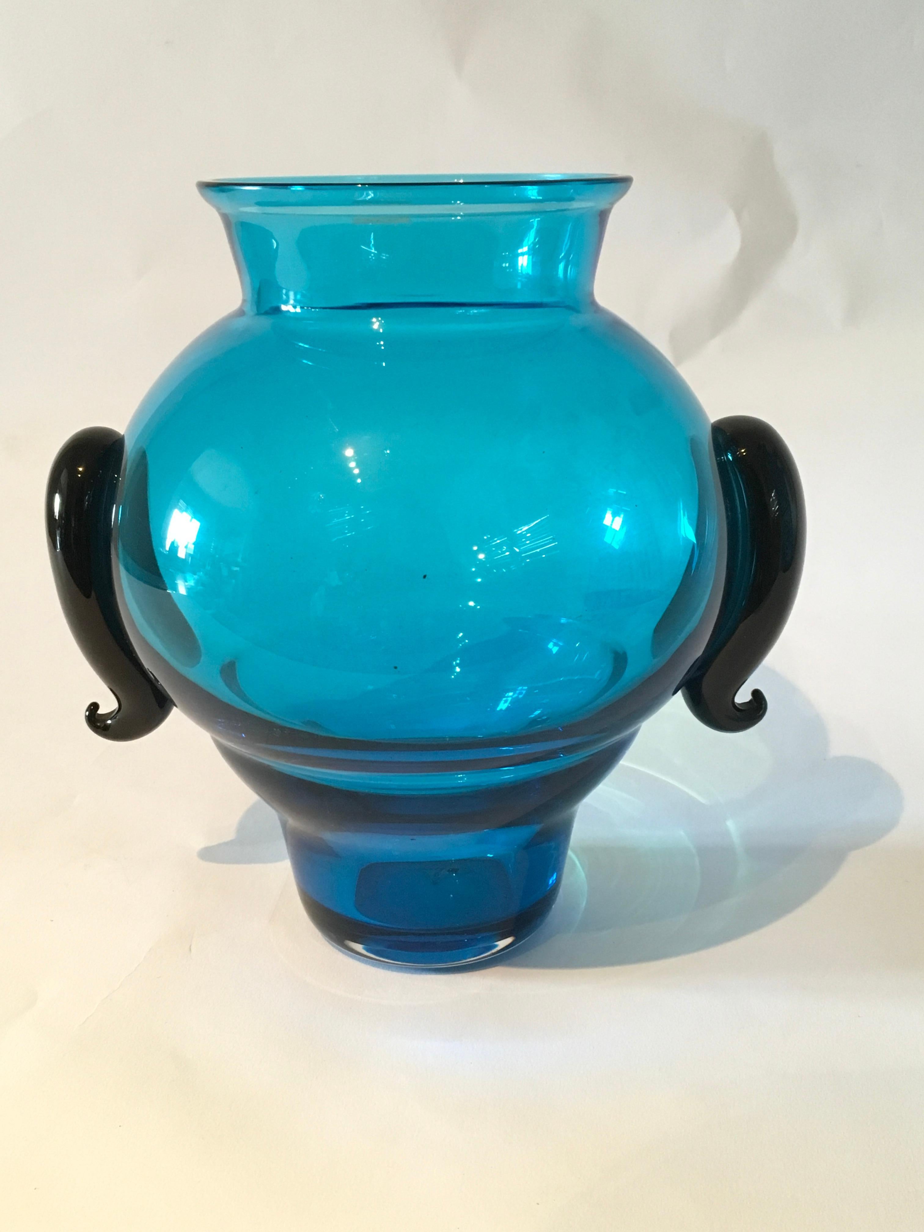 Italian Murano Glass Vase Bicorno Model by Barovier & Toso. 1