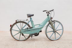 Modello di bicicletta Midcentury Design "Itera" in plastica per Volvo, Svezia