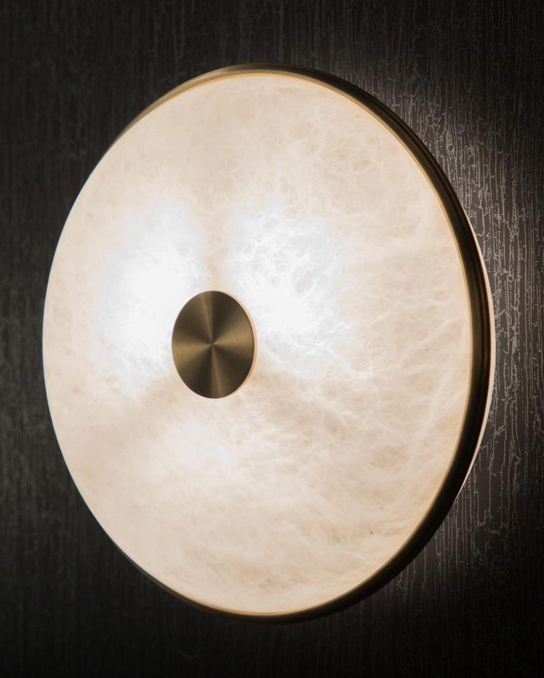 Alabaster Bide Large Wall Light by Bert Frank