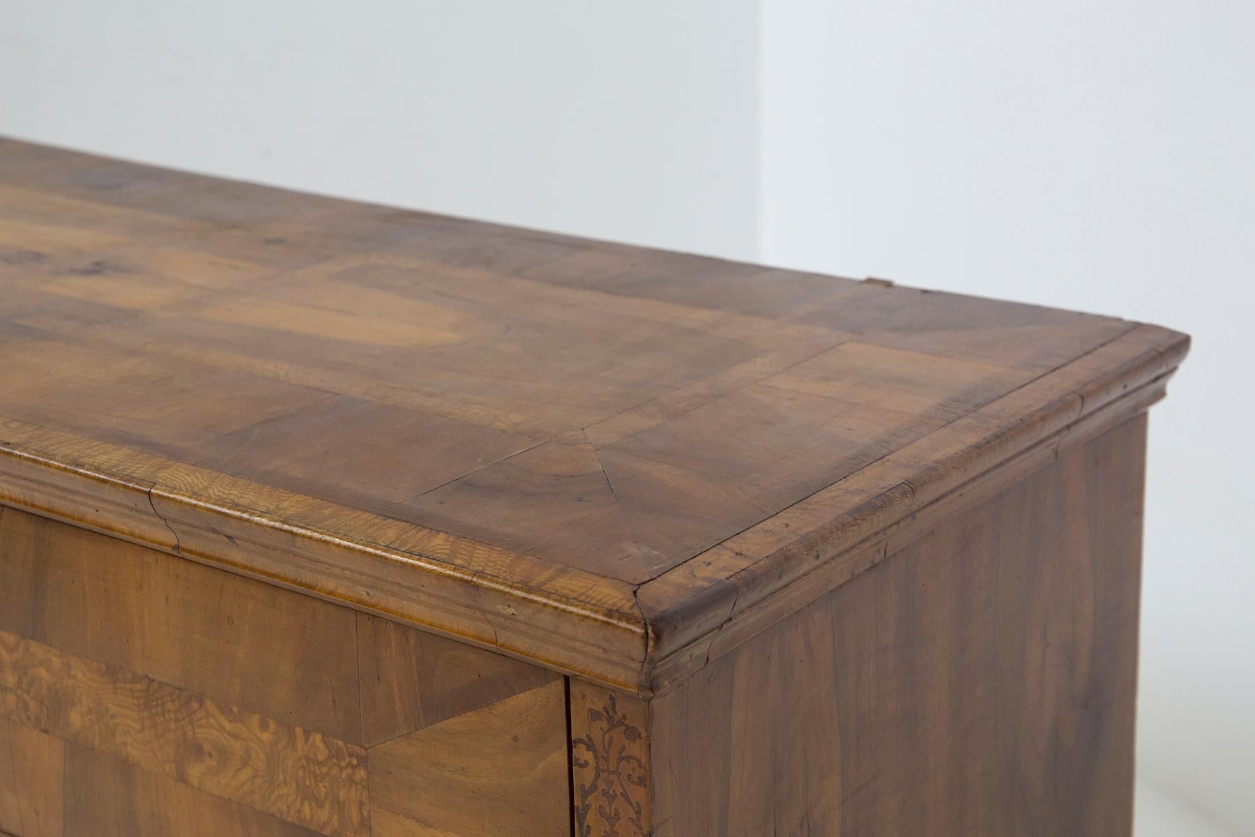 Austriaco Cassettiera Bidermaier Impero Austro-Ungarico in Wood e Ottone in vendita