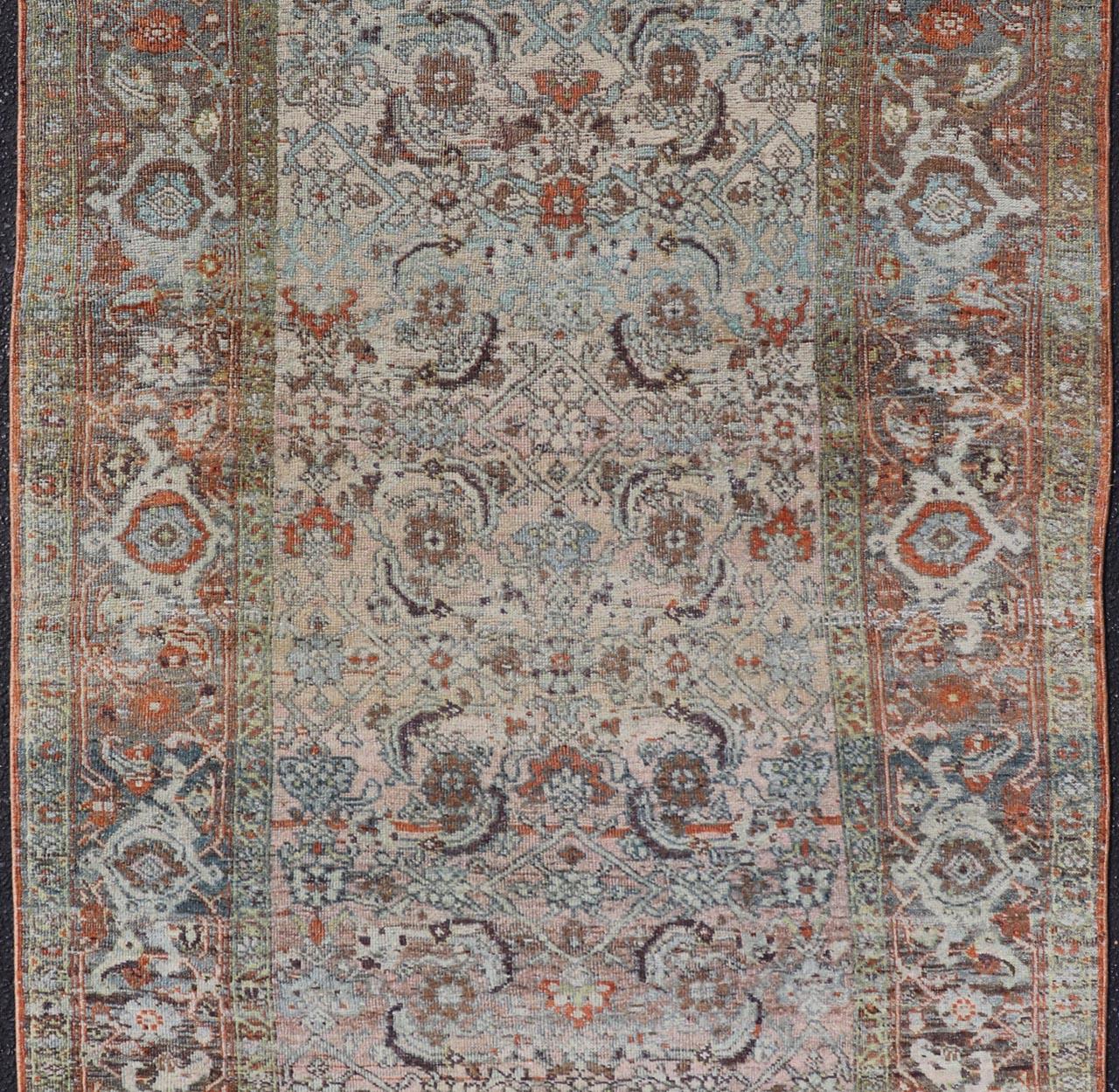 Bidjar Tapis persan ancien à motifs floraux et géométriques complexes 4'6 x 8'1 en vente 1