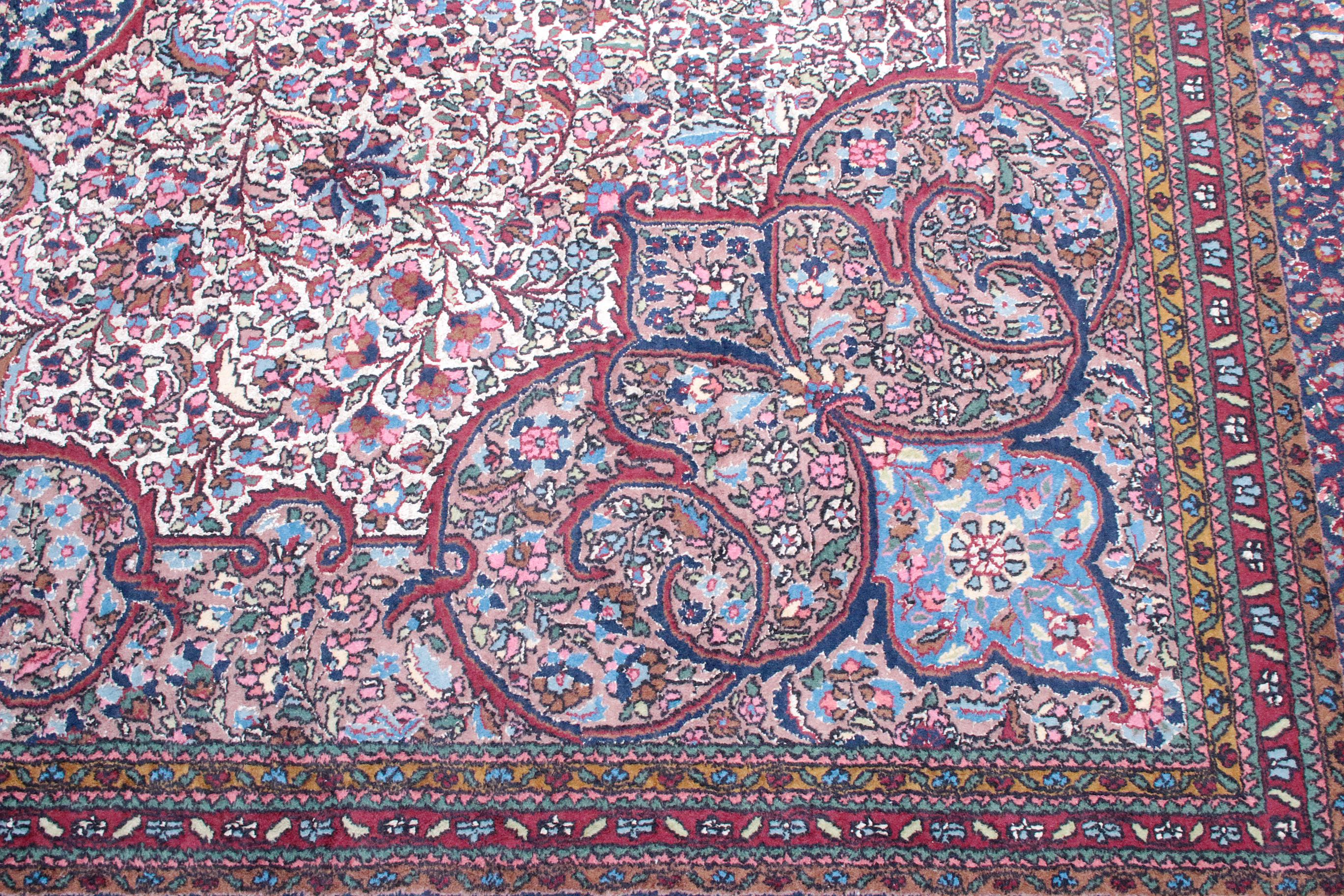 Bidjar-Teppich aus handgefertigtem Kaschmir (Sonstiges) im Angebot