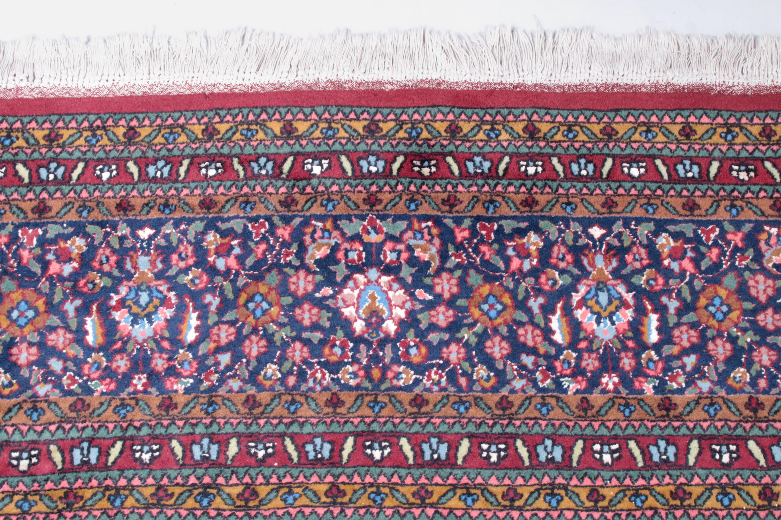 Bidjar-Teppich aus handgefertigtem Kaschmir (Pakistanisch) im Angebot