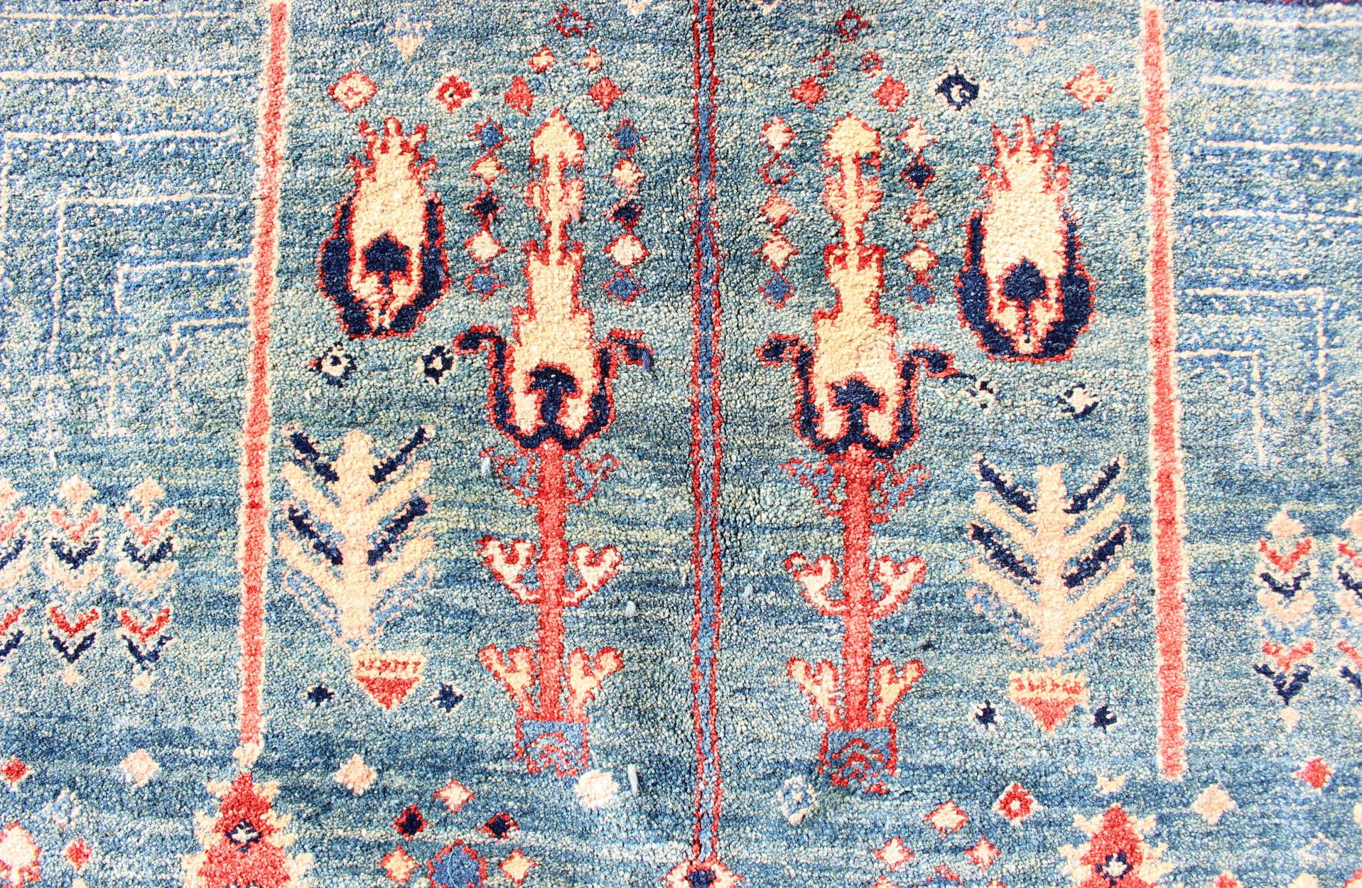 Tapis Bidjar Design avec fond bleu ciel et motifs de jardins complexes11'9 x 18'0 en vente 3