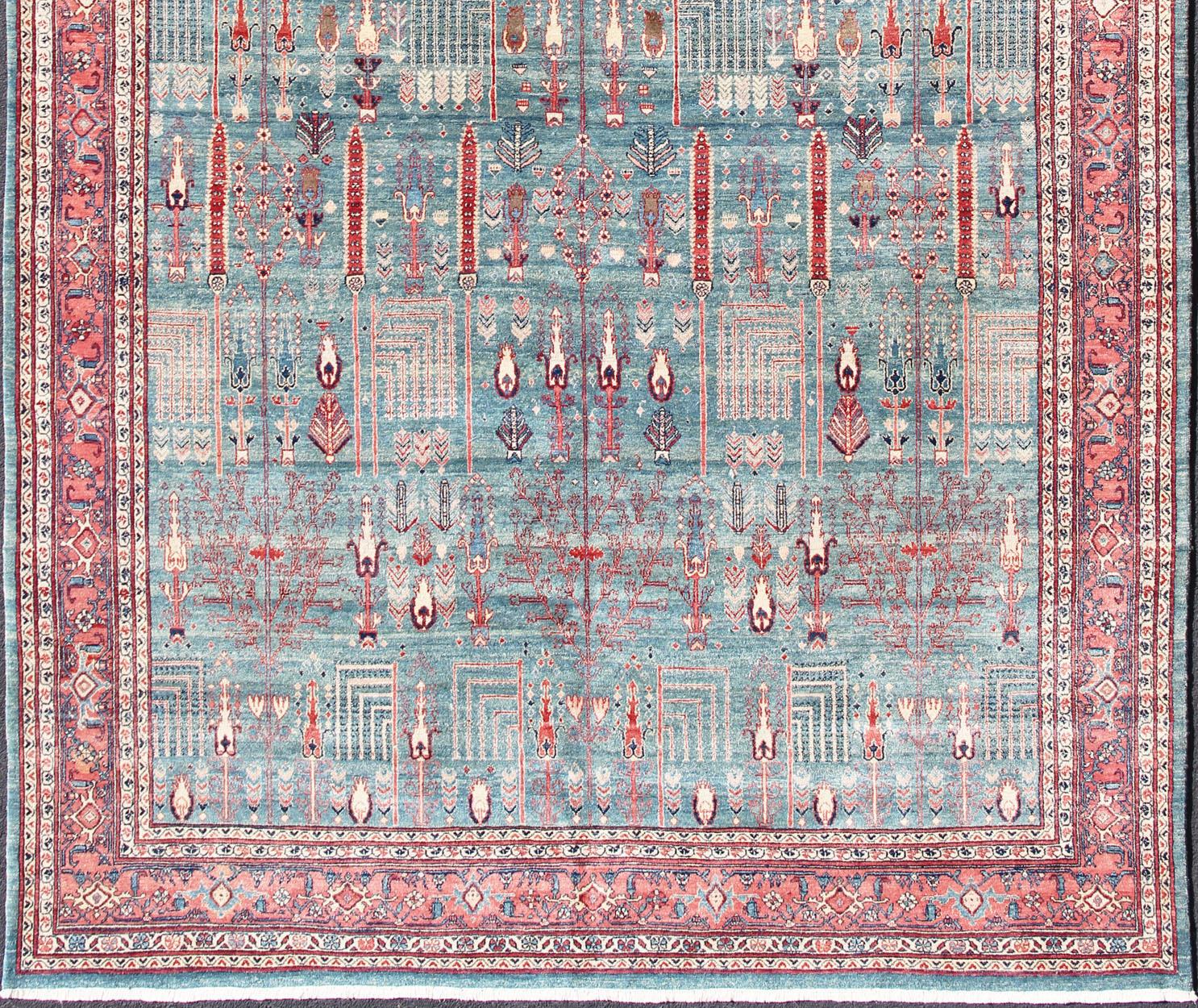 Noué à la main Tapis Bidjar Design avec fond bleu ciel et motifs de jardins complexes11'9 x 18'0 en vente