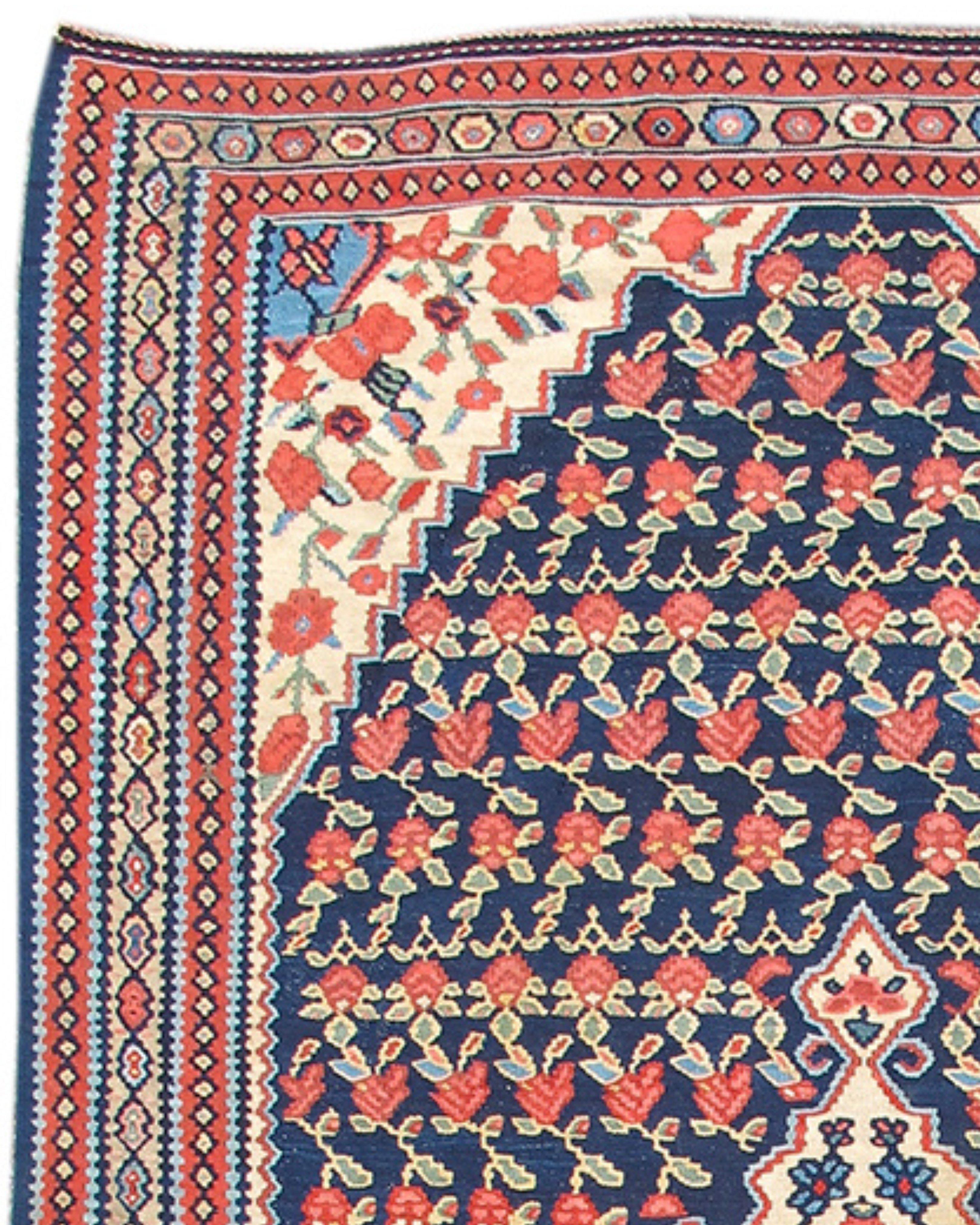 Bidjar Kilim Rug, Early 20th Century In Excellent Condition For Sale In San Francisco, CA