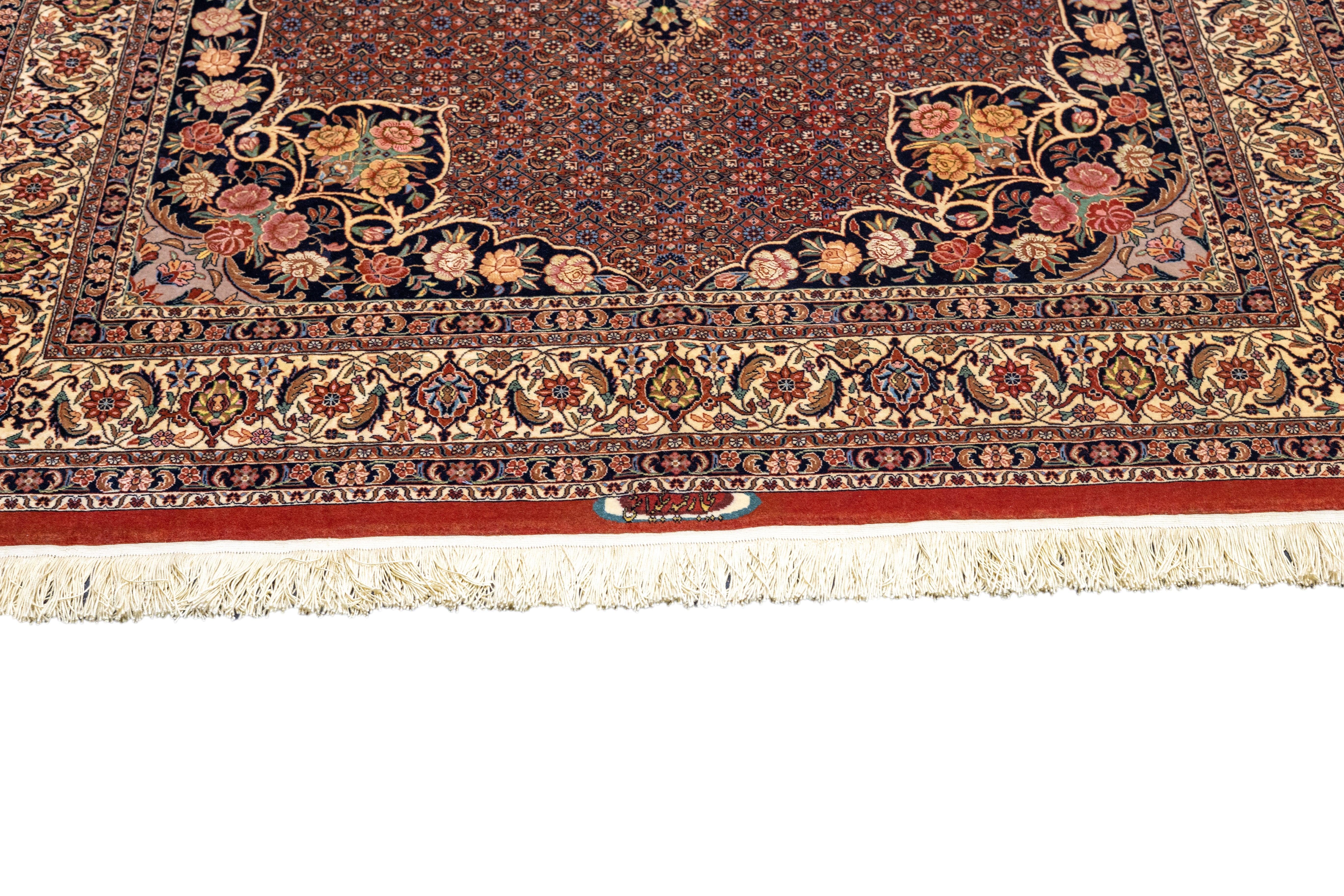 Bidjar-Teppich 5'1'' x 7'8'' im Zustand „Hervorragend“ im Angebot in New York, NY