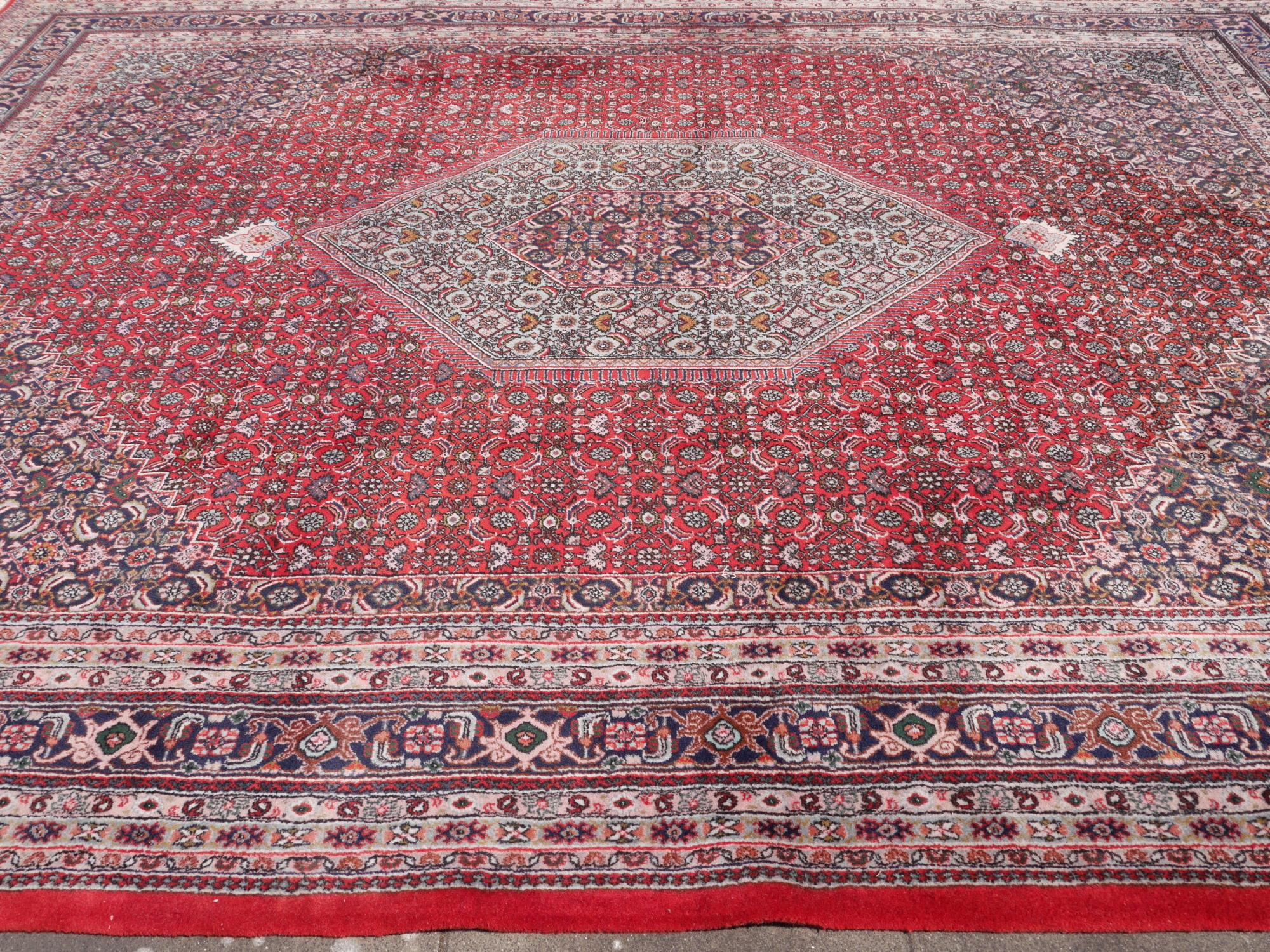 Late 20th Century Bidjar Rug Oriental Vintage Hand-Knotted Persian Design Made in India For Sale