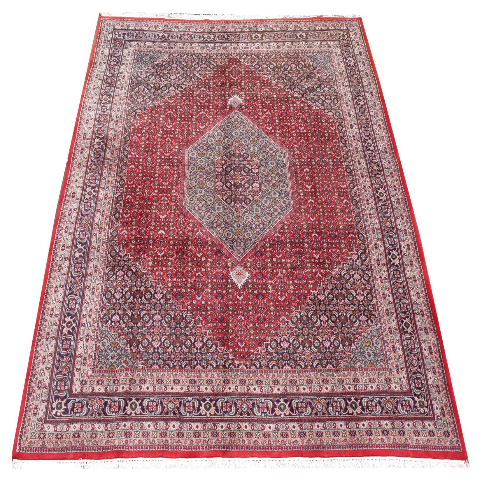 Bidjar Rug Oriental Vintage Hand-Knotted Persian Design Made in India For Sale