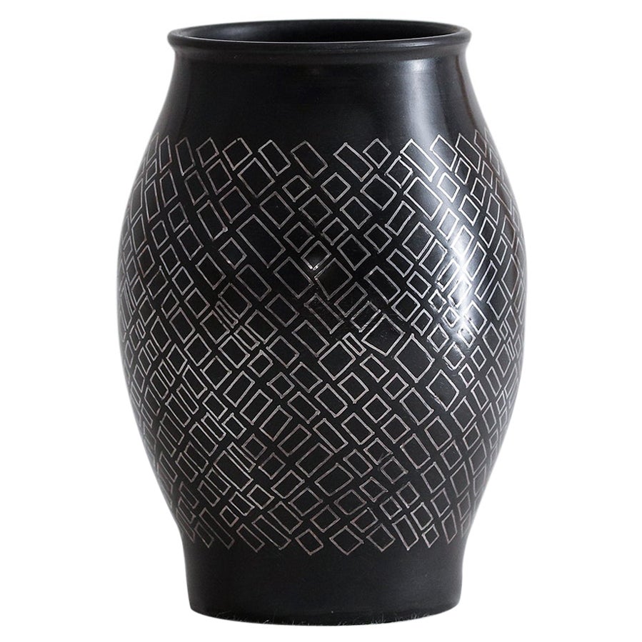 Vase traditionnel indien Bidri fabriqué à la main au Tunis