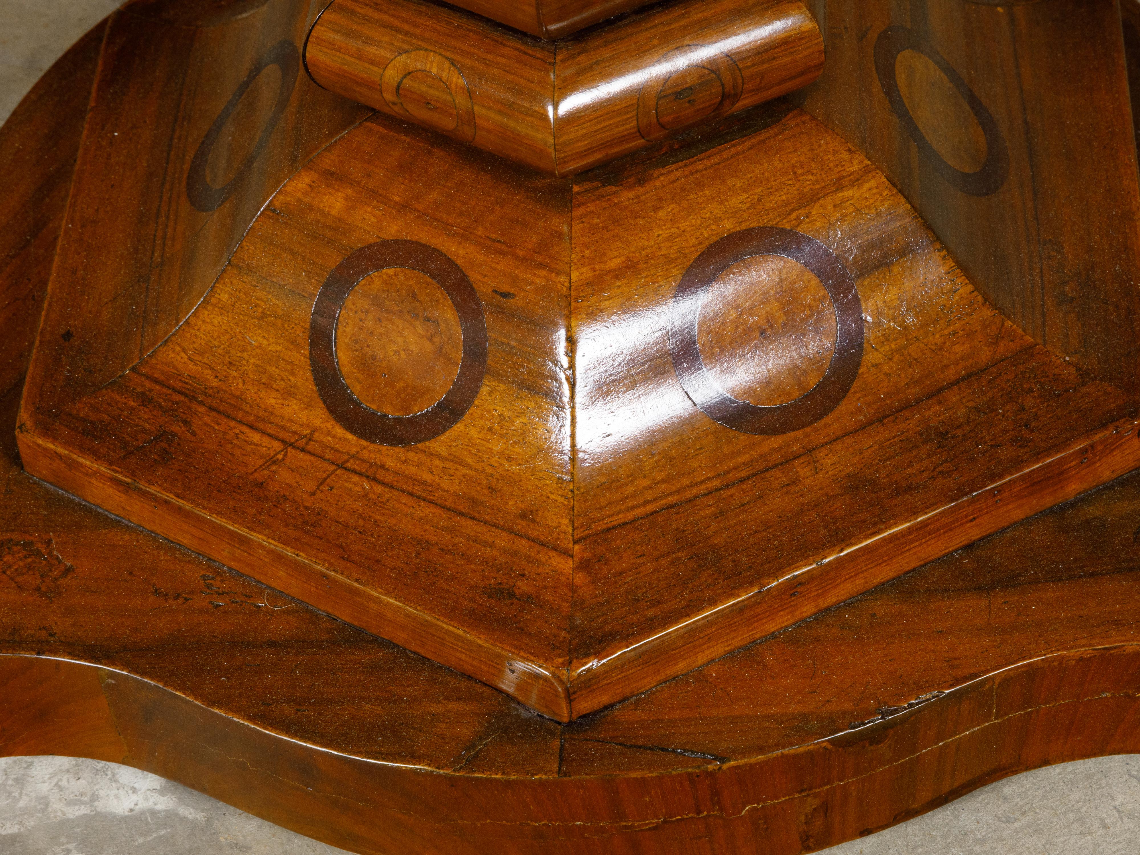 Biedermeier 19th Century Flamed Walnut Pedestal Table with Radiating Motif For Sale 3