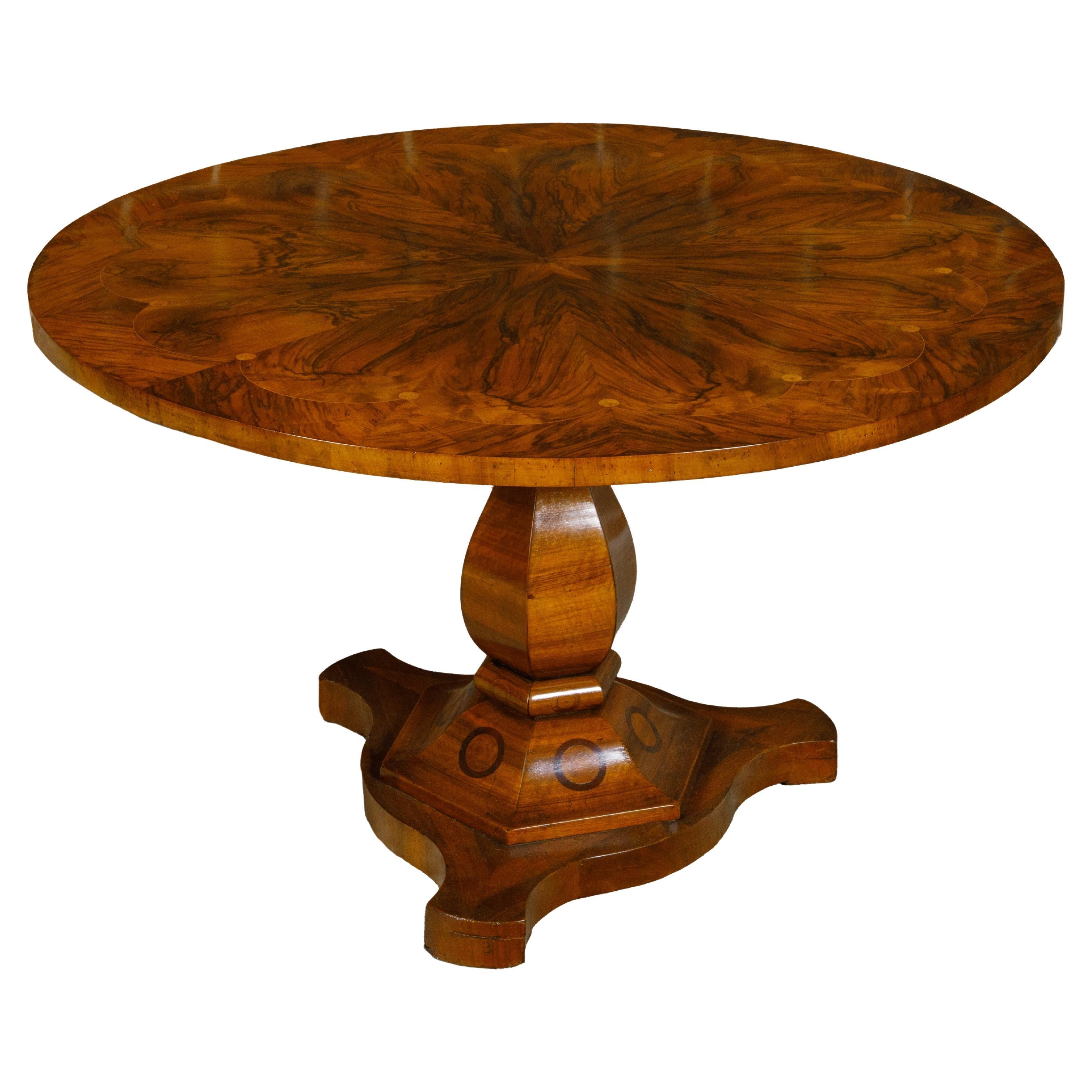 Biedermeier 19th Century Flamed Walnut Pedestal Table with Radiating Motif For Sale