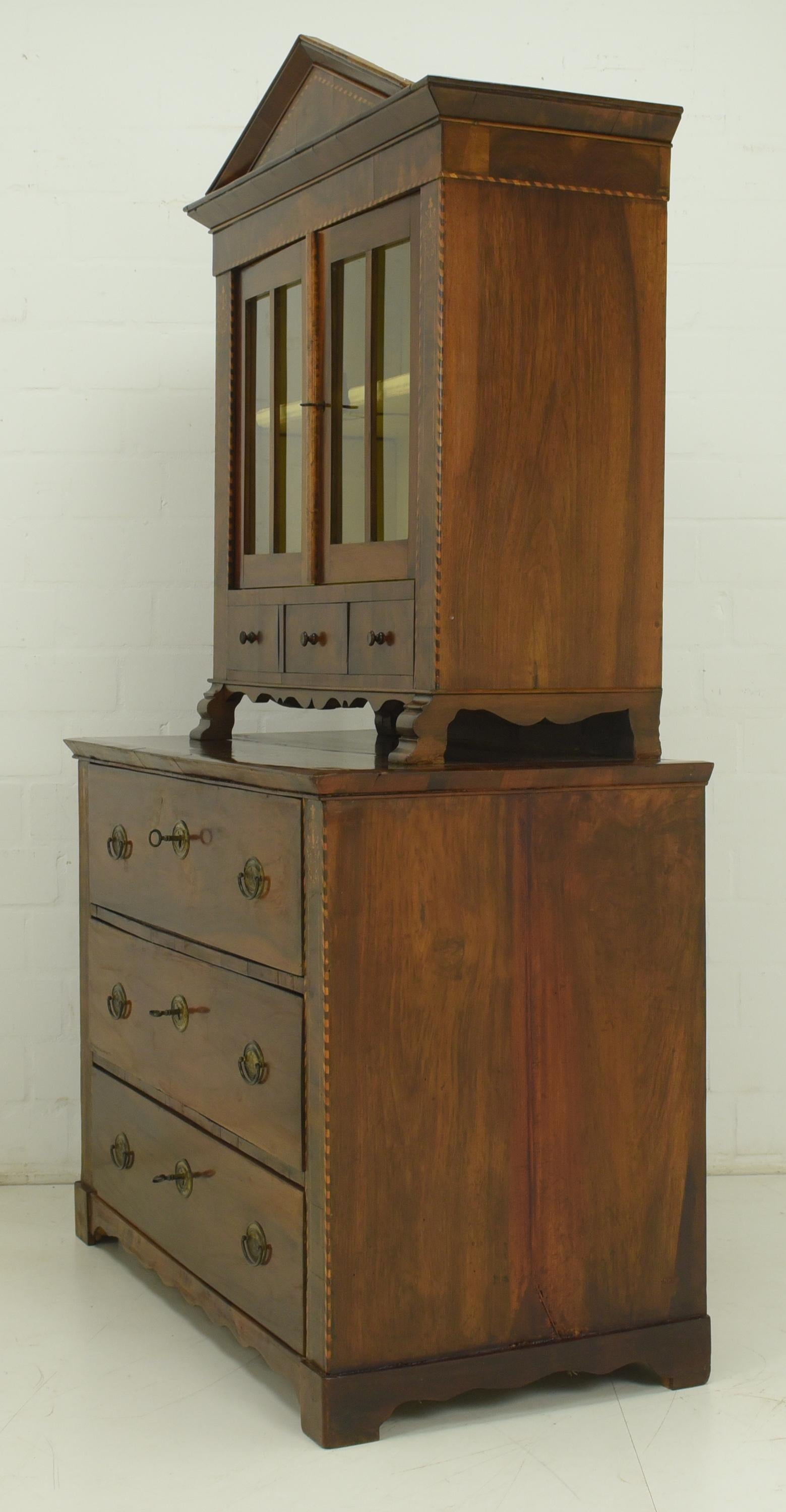Biedermeier Anno Buffet Cabinet / Top Chest of Drawers in Walnut, 1808 4