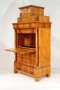 Secreter Biedermeier de madera de manzano con interior de caoba, Alemania