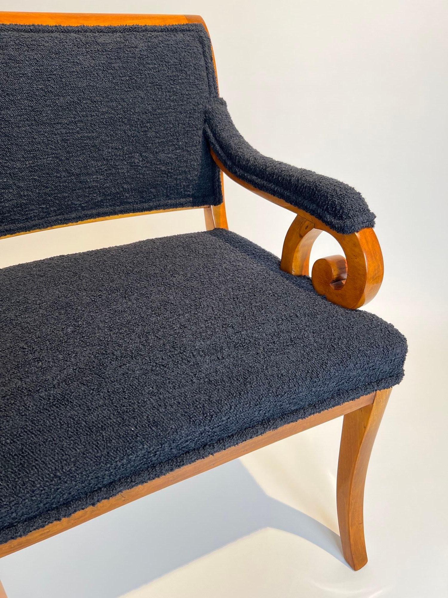 Fauteuil Biedermeier, Beeche massif, Boucle noire, Allemagne du Sud vers 1830 en vente 5