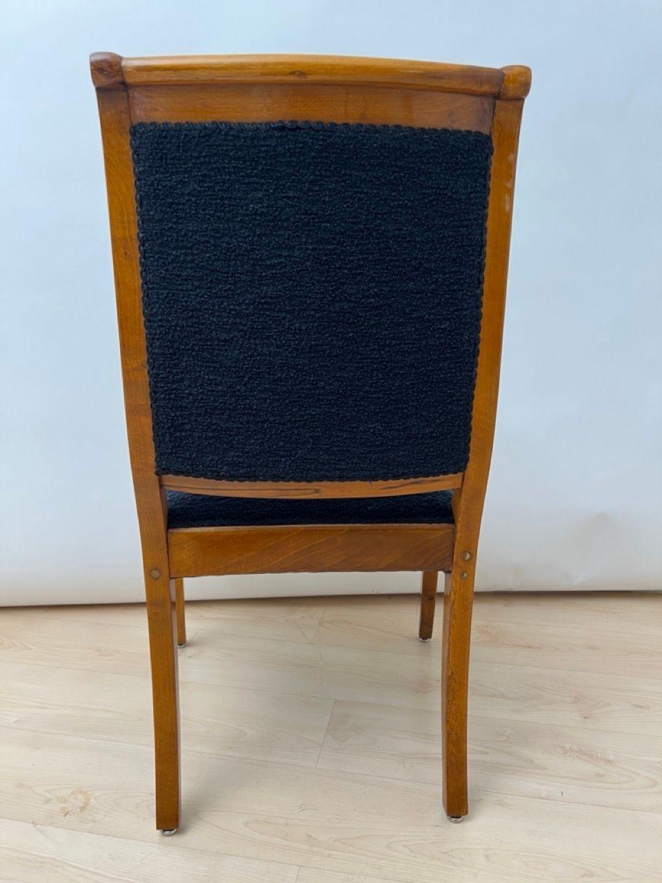 Biedermeier Sessel, Nussbaum, schwarzer Boucle, Süddeutschland um 1835 im Angebot 9