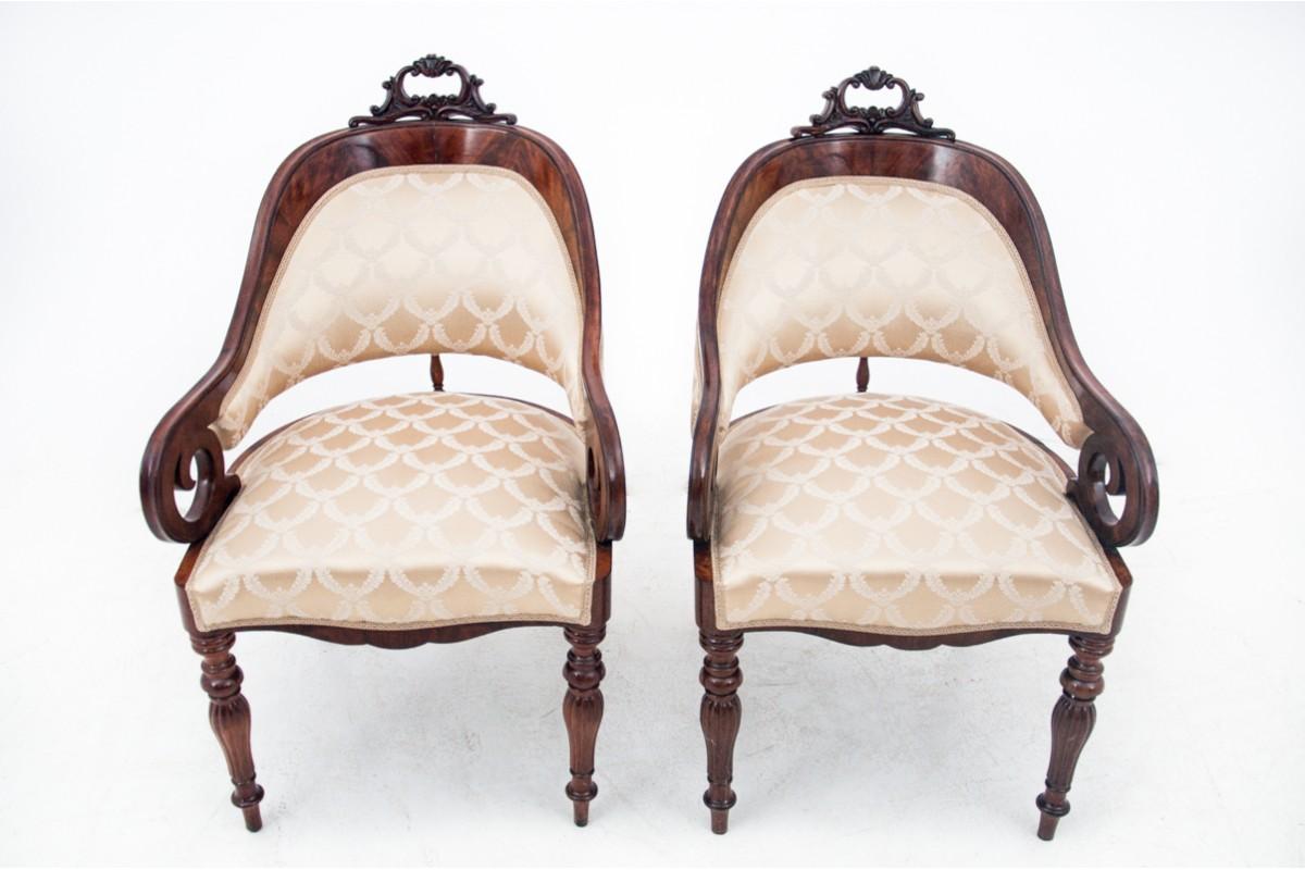 Biedermeier armchairs, Western Europe, circa 1860.
The furniture is in very good condition, after professional renovation, the seats and backrests have been covered with a new fabric.

dimensions: height: 88 cm, height: 44 cm, width: 58 cm, depth: