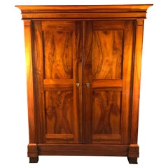 Armoire Biedermeier, Allemagne du Sud 1820, noyer
