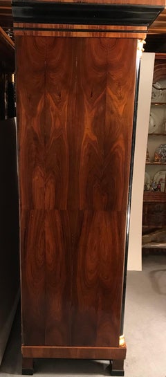 Biedermeier Armoire walnut root, Vienna, 1820