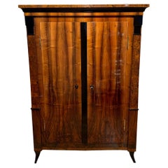 Biedermeier Armoire, Walnut and Birch Roots Veneer, South Germany, circa 1820