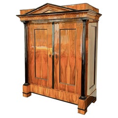 Biedermeier Armoire, Walnut Veneer, Central Germany circa 1810