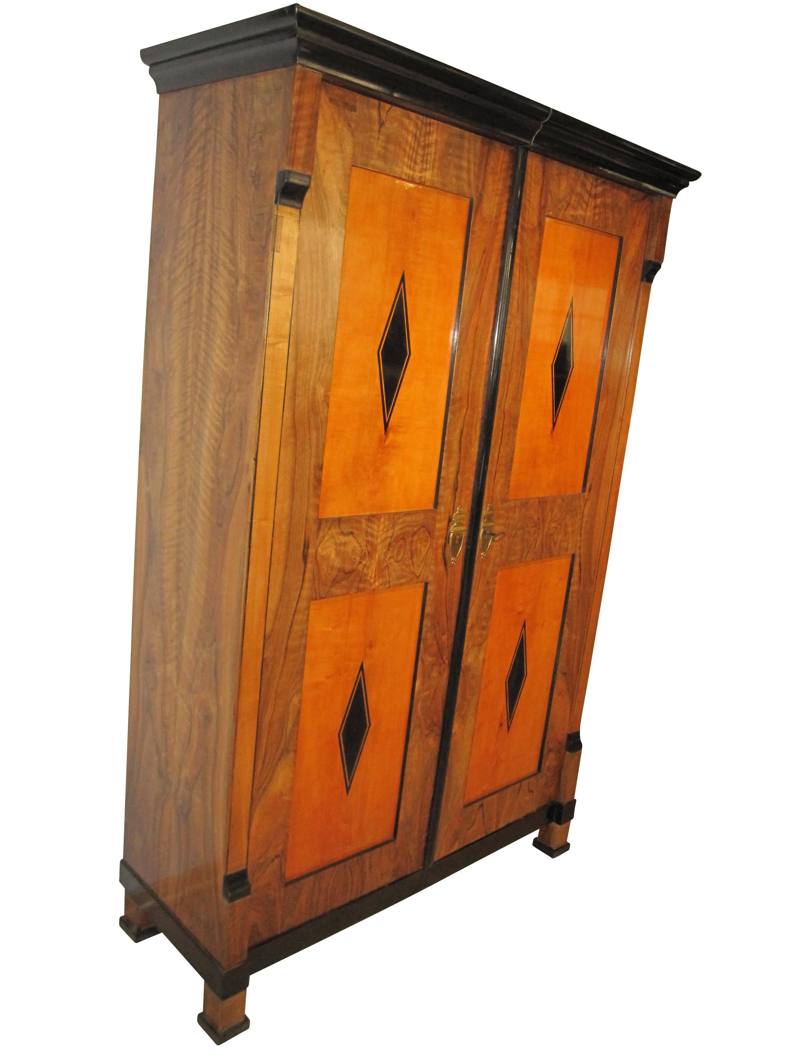 Austrian Biedermeier Armoire, Walnut with Maple and Ink Painting, Austria circa 1820