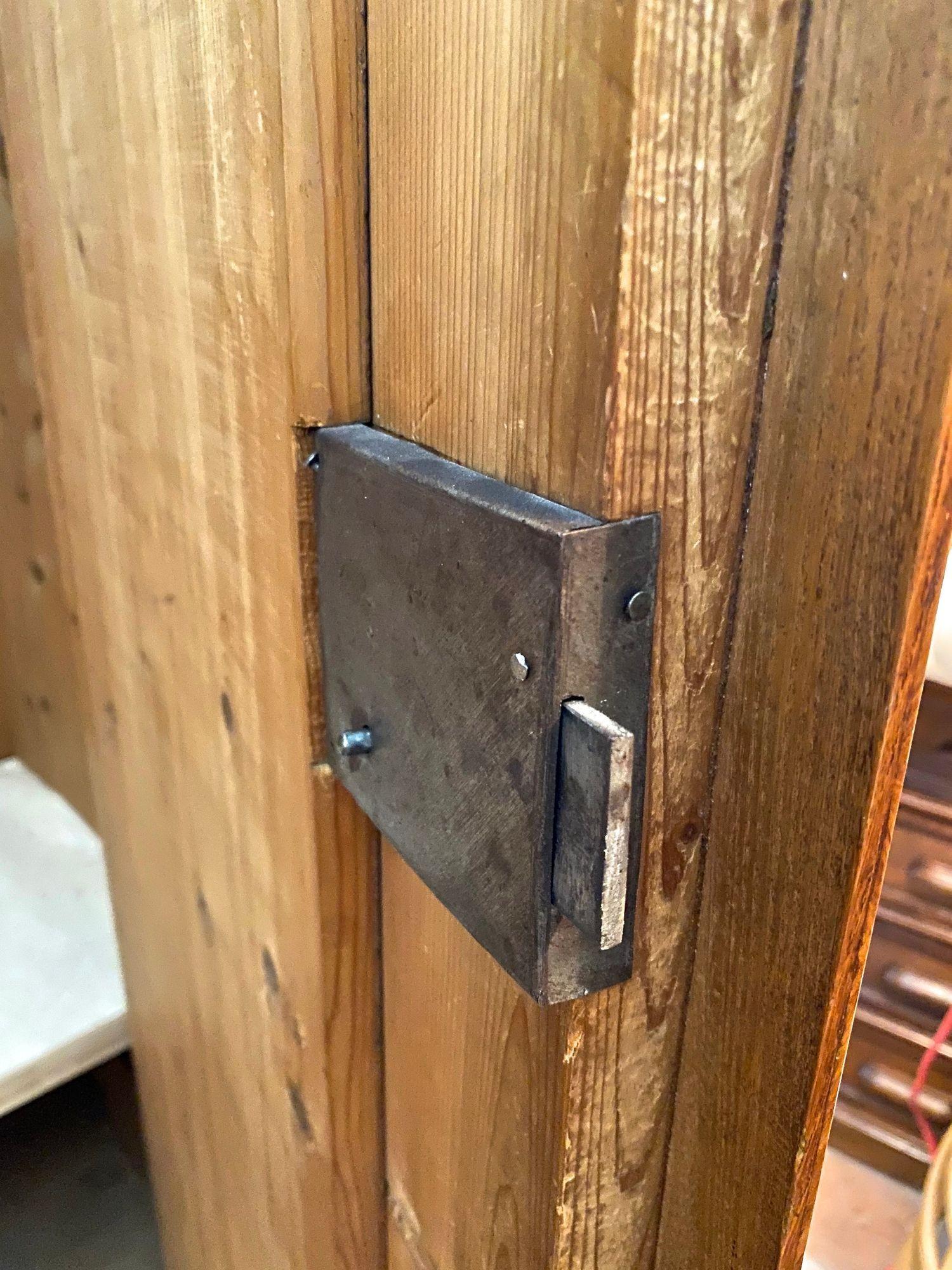 Mobile in legno di frassino Biedermeier con intarsi - XIX secolo, Austria, 1840 ca. in vendita 9