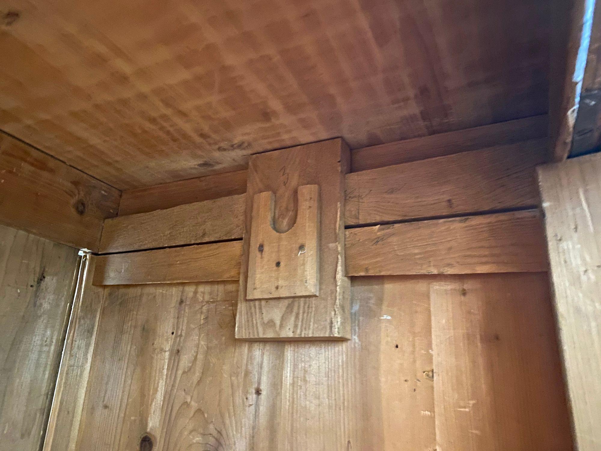 Mobile in legno di frassino Biedermeier con intarsi - XIX secolo, Austria, 1840 ca. in vendita 11