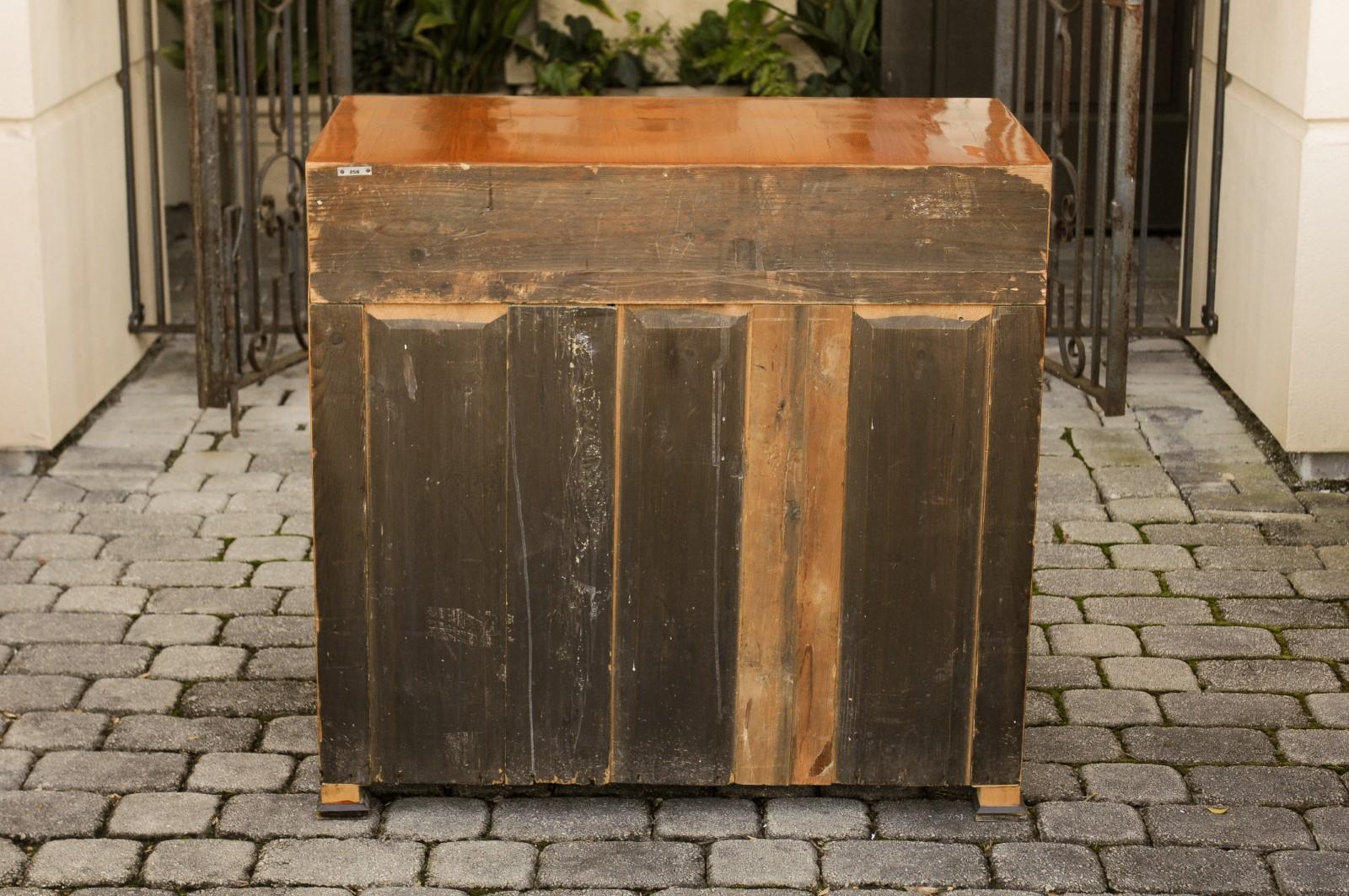 Biedermeier Austrian 1870s Walnut Four-Drawer Commode with Ebonized Columns 8