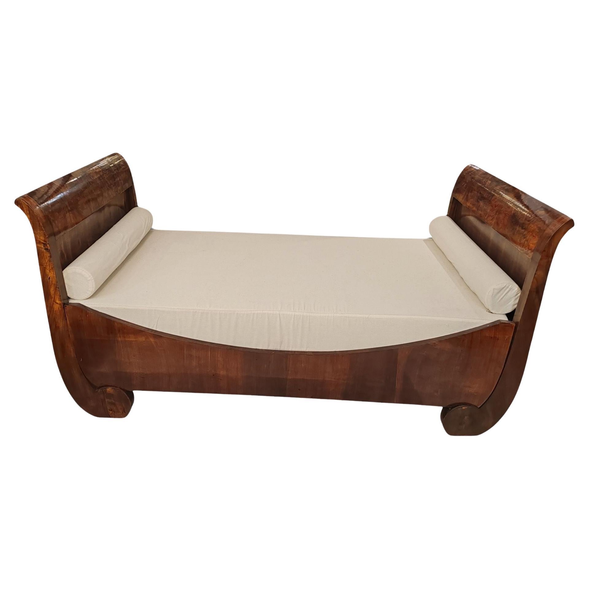 Biedermeier bed