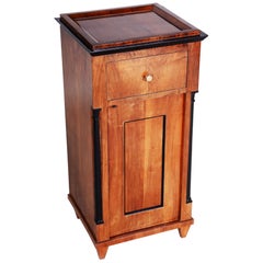 Biedermeier Bed Side Table Made in 1830s Germany, Fully Restored Walnut