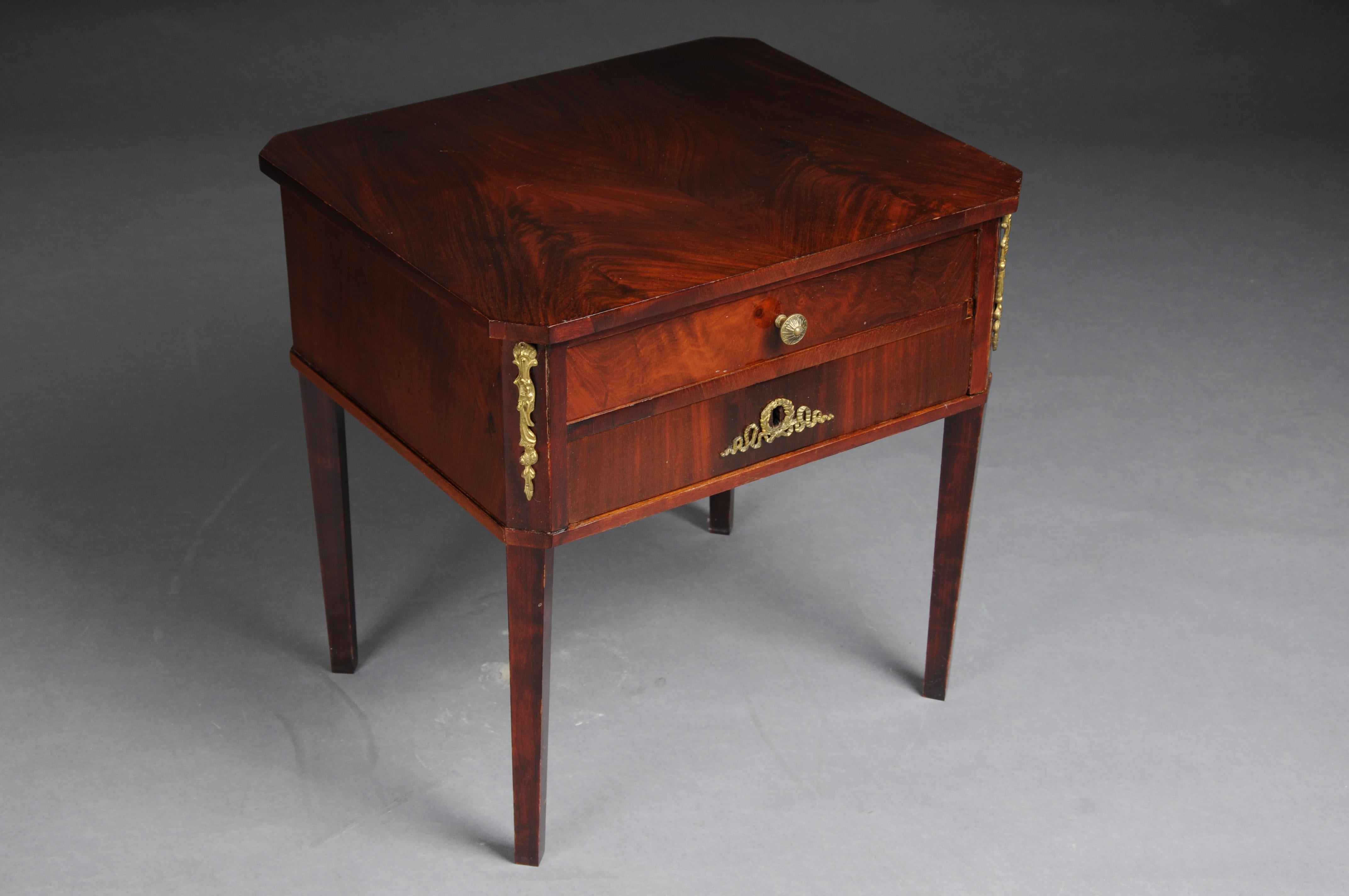 Gilt Biedermeier bedside table, circa 1830, mahogany For Sale