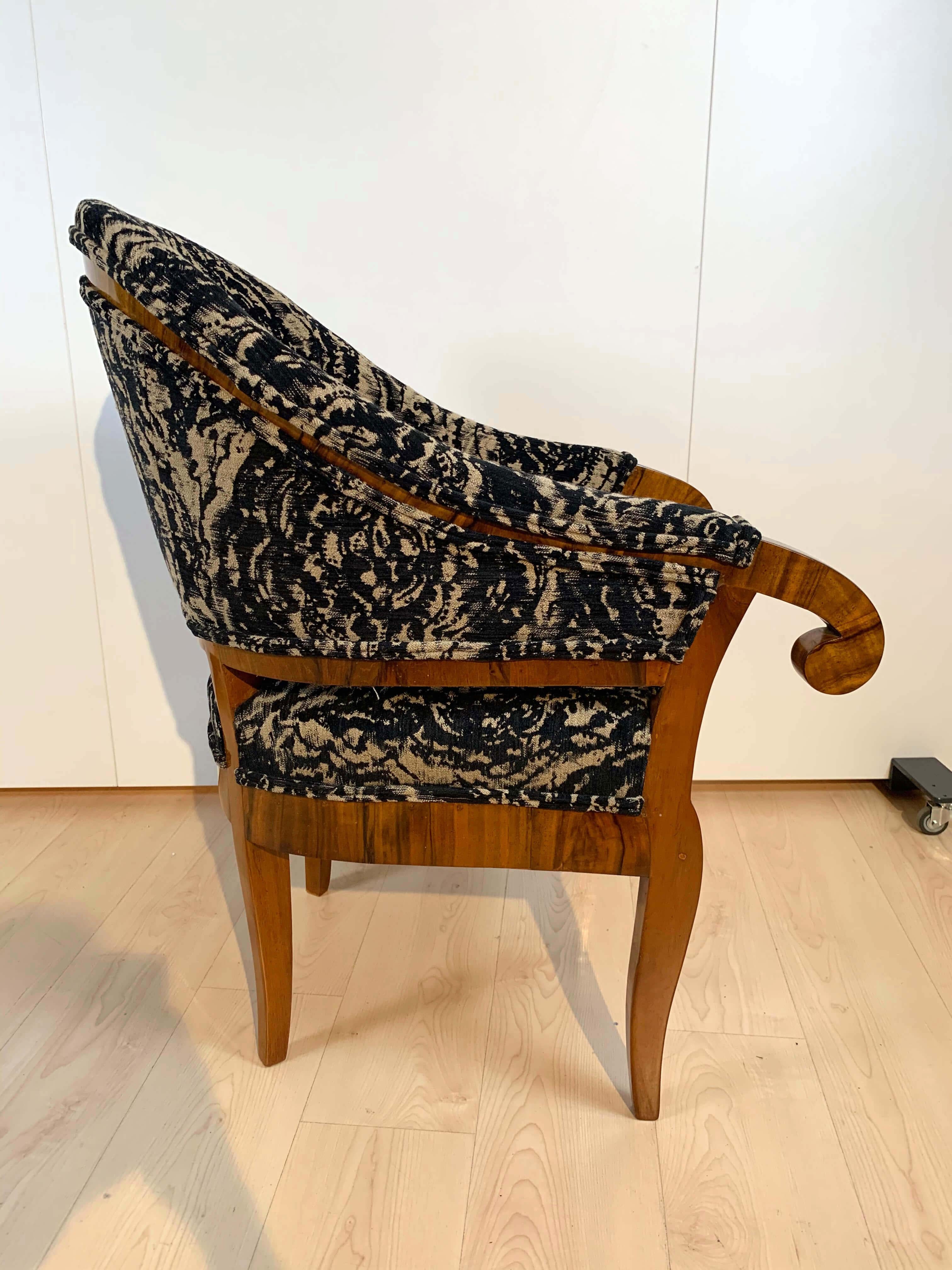 Biedermeier Bergere Chair, Walnut, Black-Brown Fabric, South Germany circa 1830 5